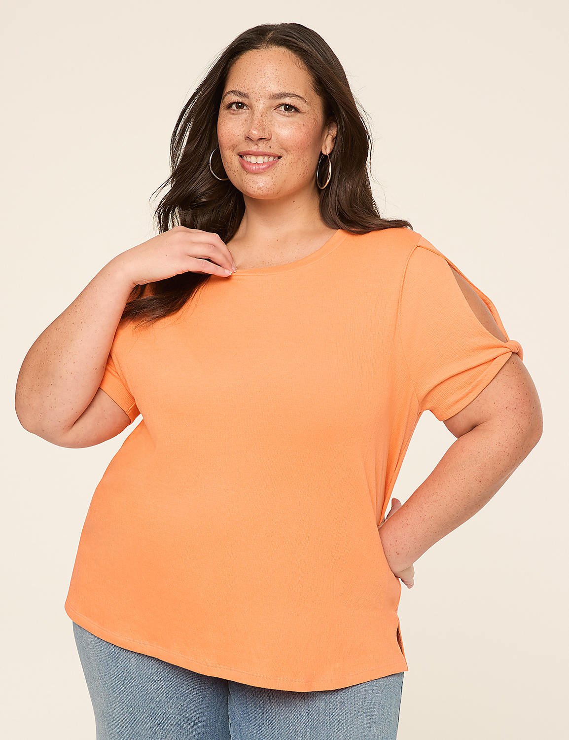 Short-Sleeve Twist Knot Crew-Neck Tee Product Image 1