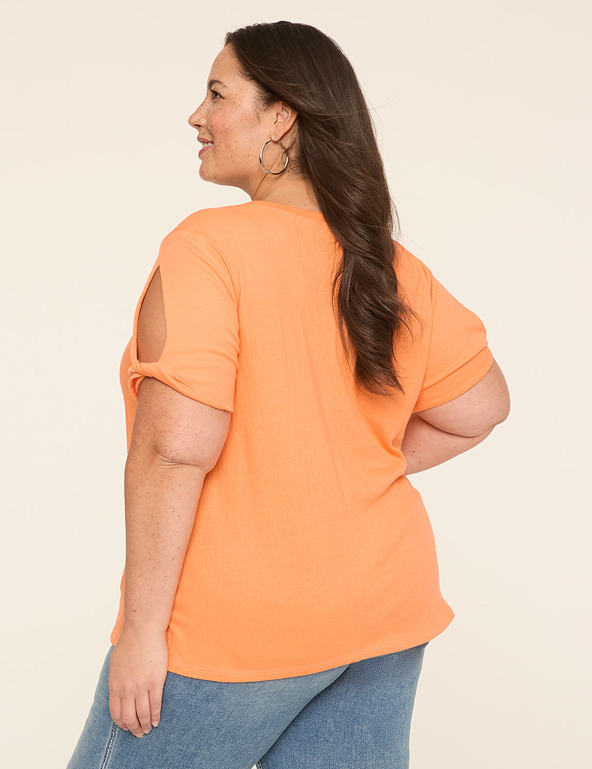 Short-Sleeve Twist Knot Crew-Neck Tee Product Image 2