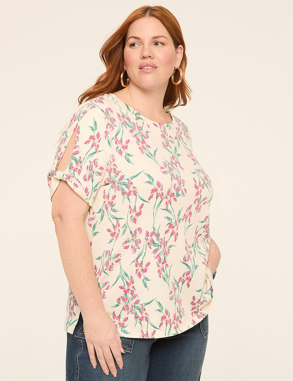 Short-Sleeve Twist Knot Crew-Neck Tee Product Image 1
