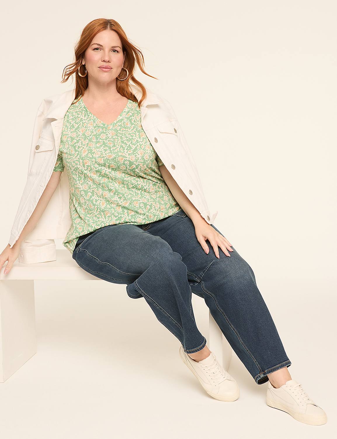 Perfect Sleeve V-Neck Tee Product Image 3