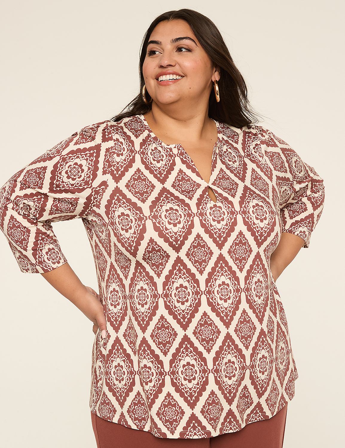 3/4-Sleeve Notch-Neck Keyhole Tee Product Image 1