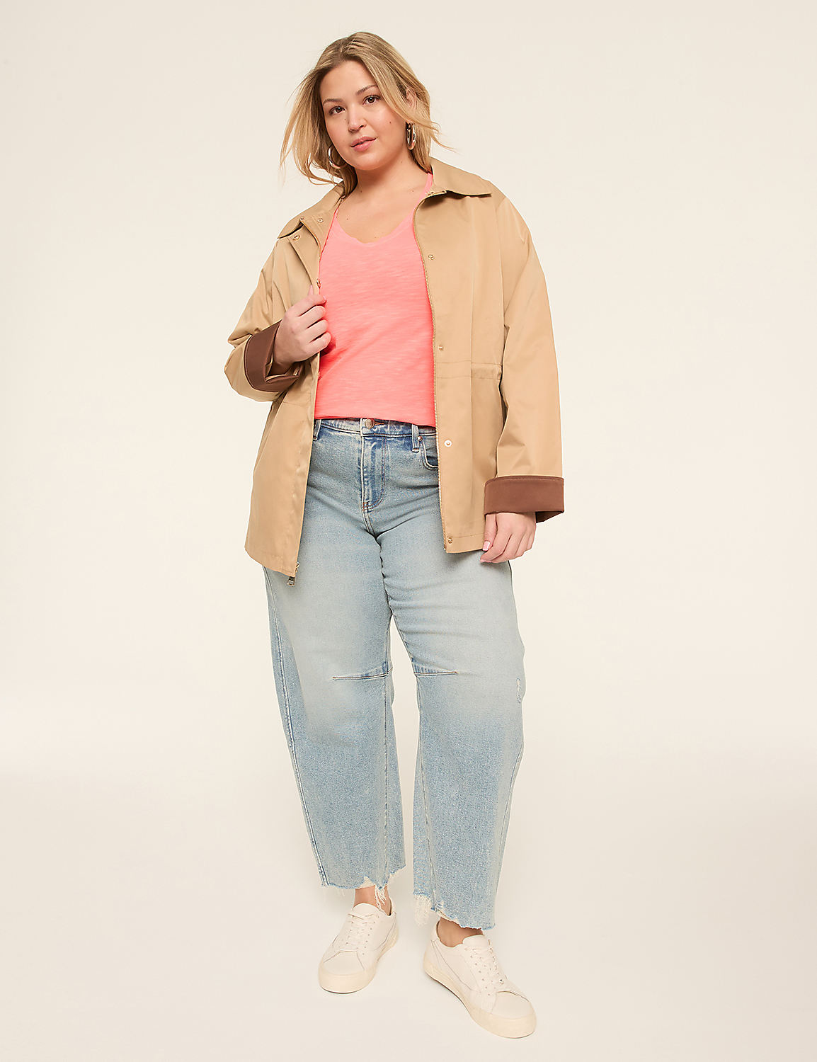 Perfect Sleeve V-Neck Tee Product Image 4