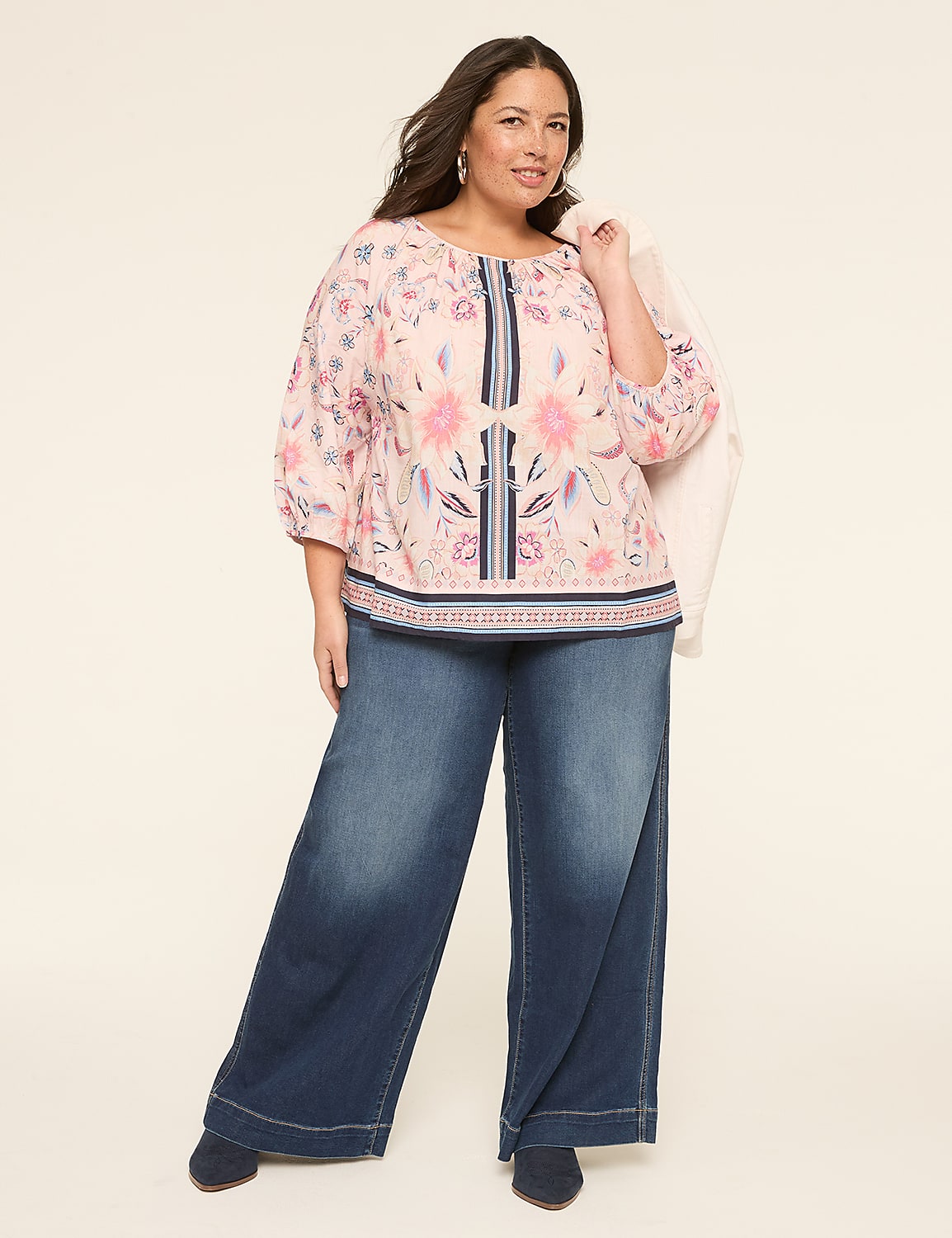 Swing 3/4 Sleeve Raglan Popover Blouse Product Image 3