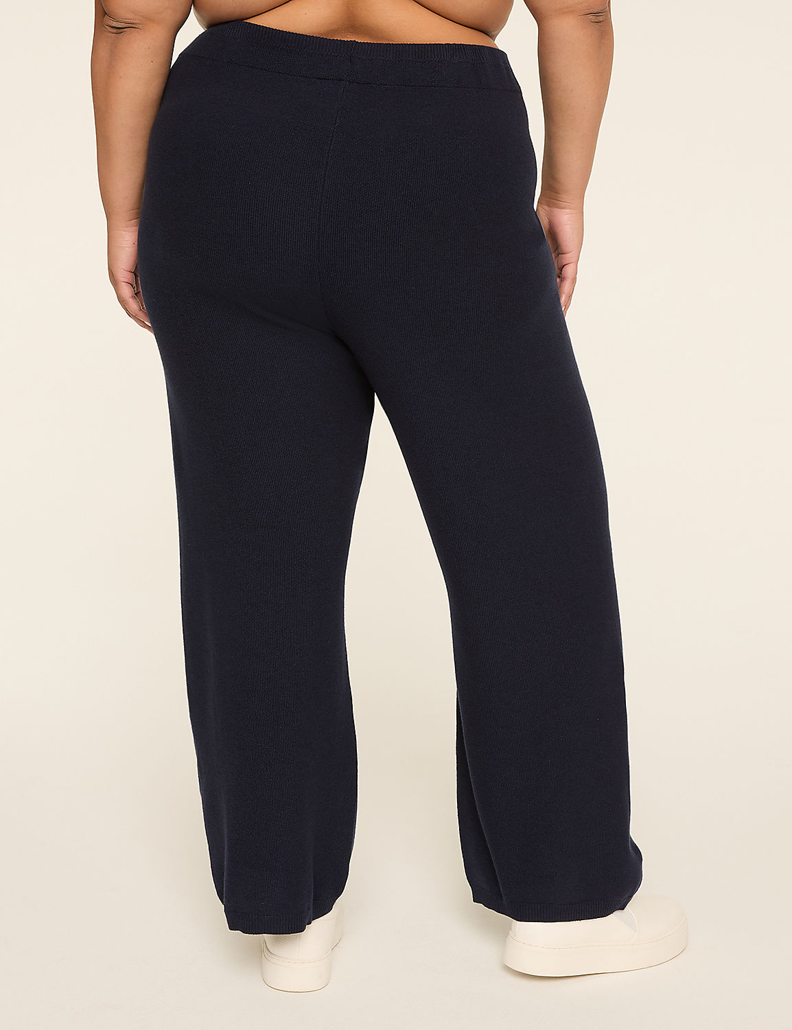 LIVI Sweater Relaxed Straight Pant Product Image 2