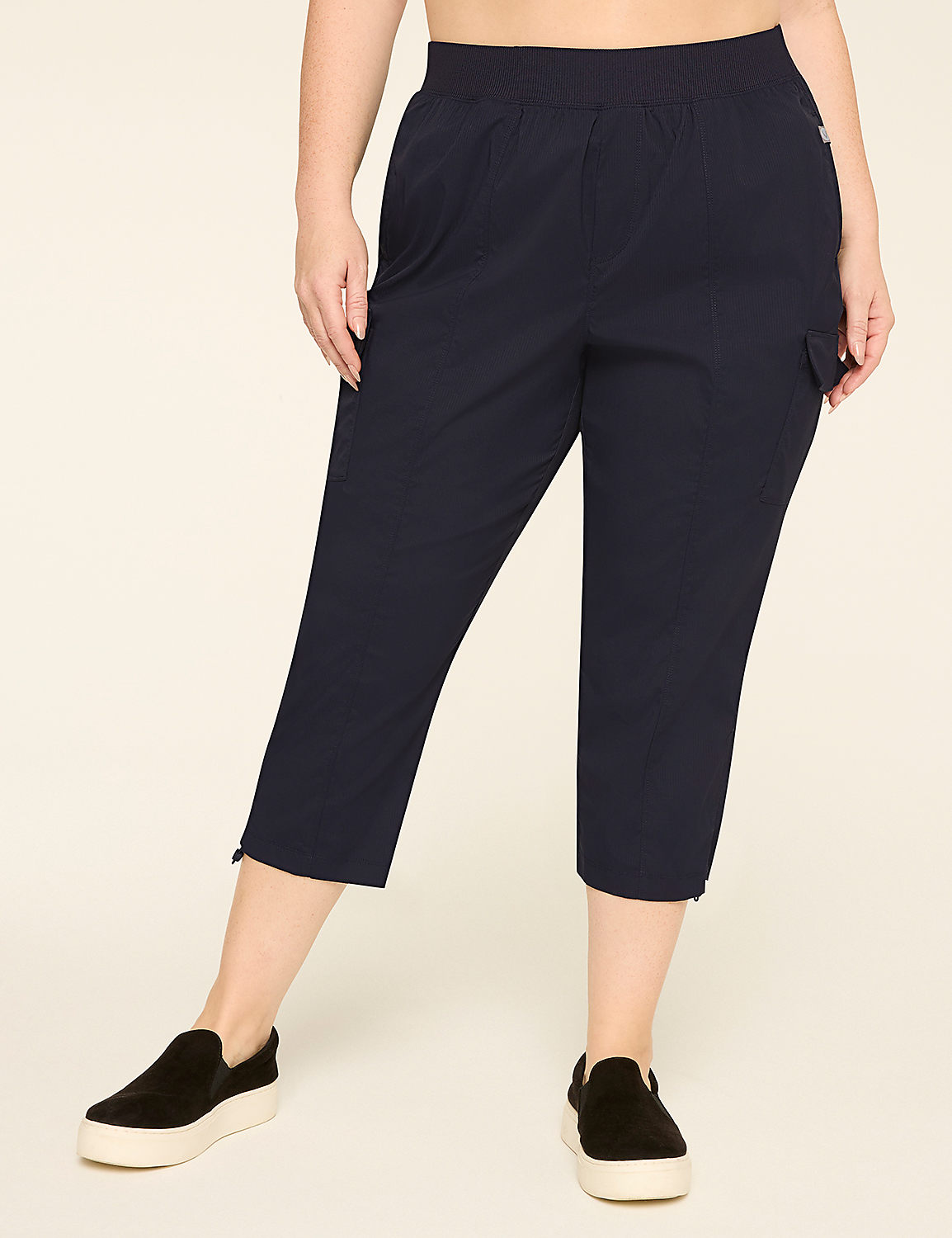 LIVI Stretch Woven Crop Pant Product Image 1