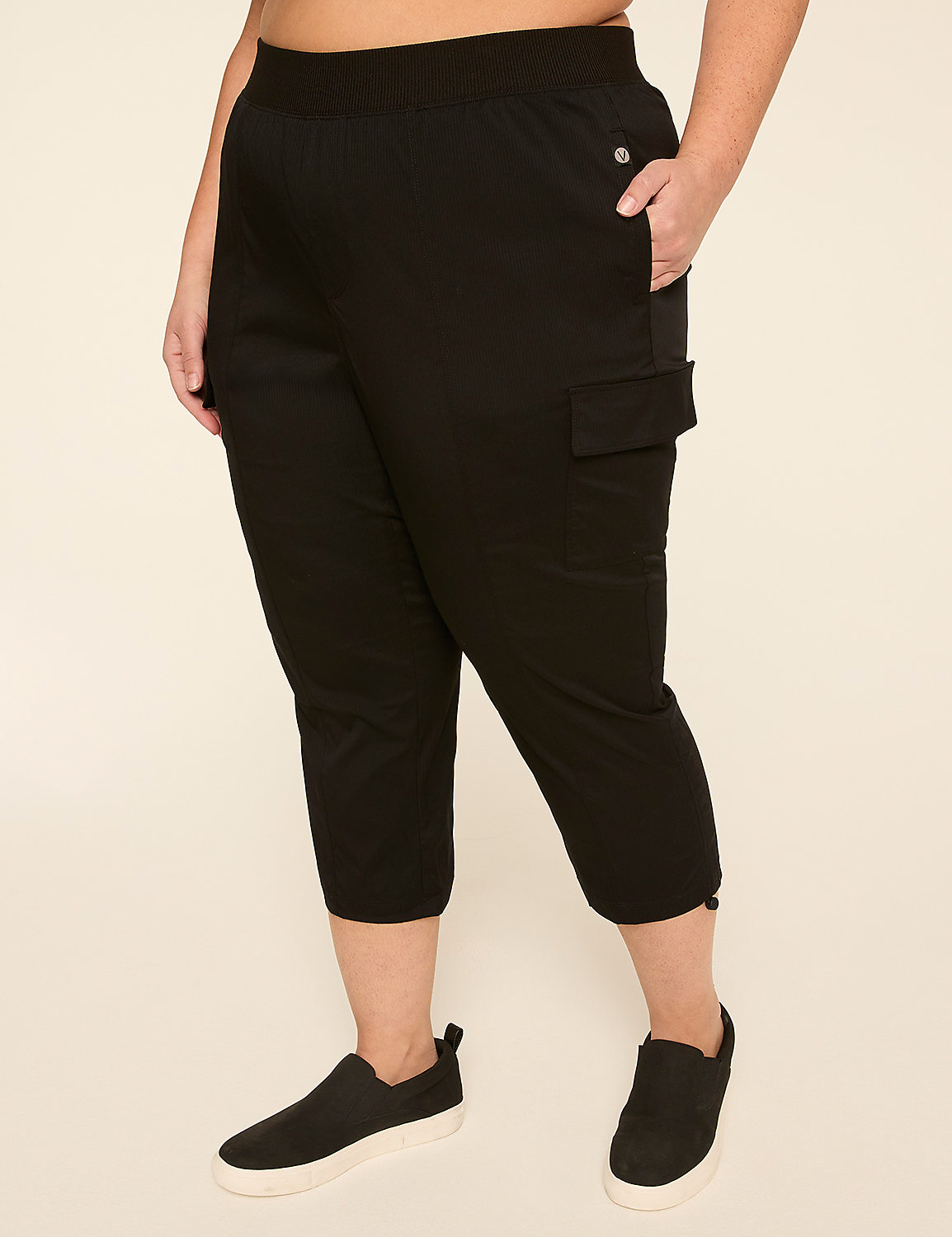 LIVI Stretch Woven Crop Pant Product Image 1