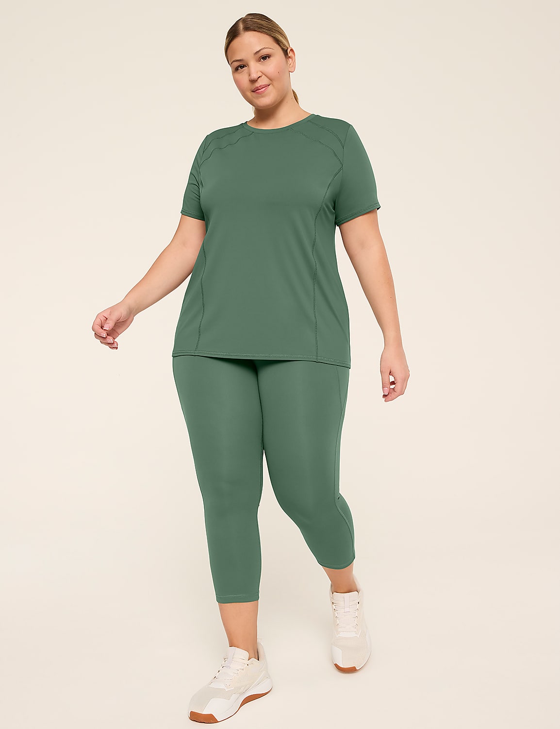 LIVI Short-Sleeve Crew-Neck Wicking Tee Product Image 8
