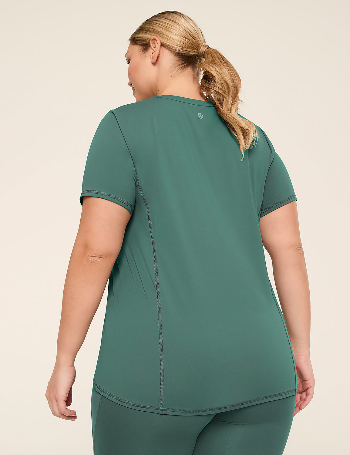 LIVI Short-Sleeve Crew-Neck Wicking Tee Product Image 2