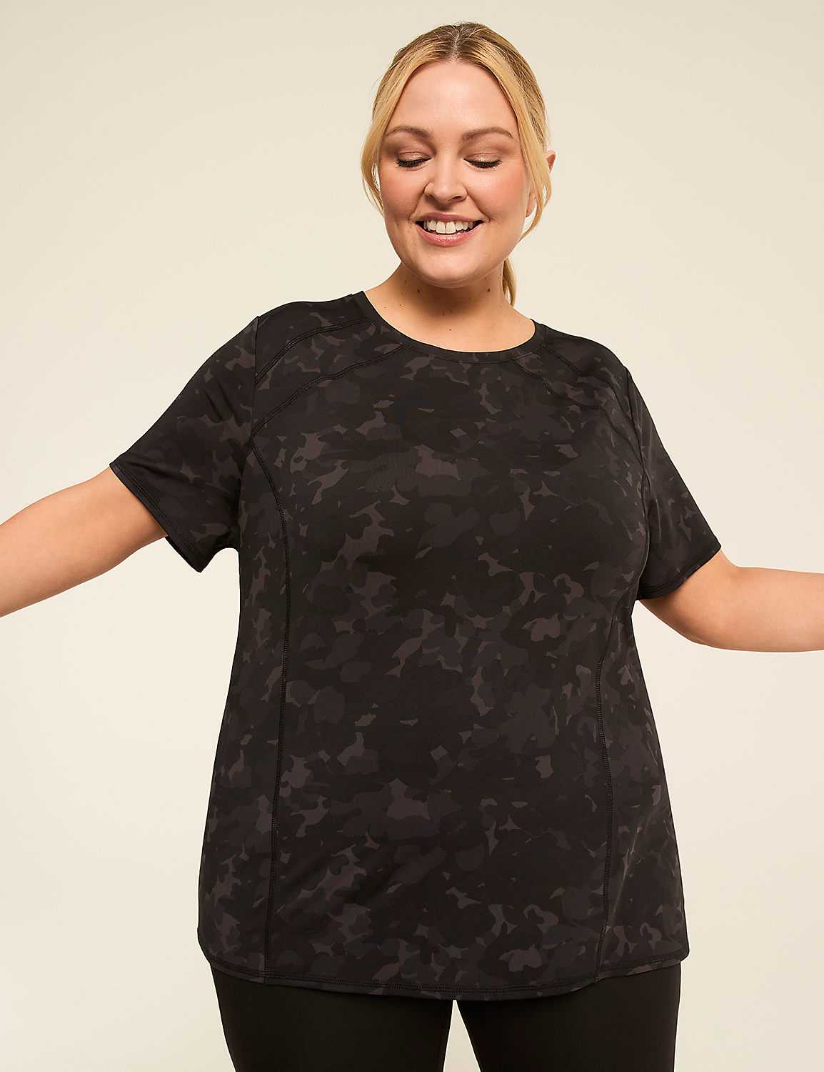 LIVI Short-Sleeve Crew-Neck Wicking Tee Product Image 1