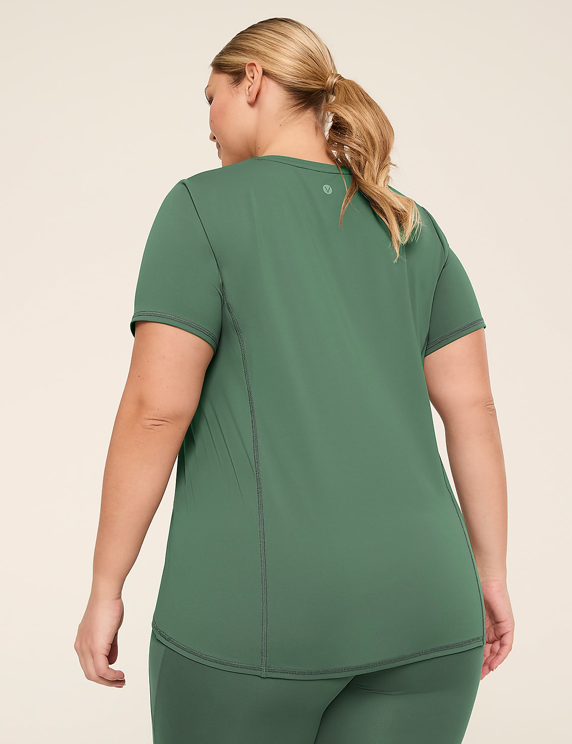 LIVI Short-Sleeve Crew-Neck Wicking Tee Product Image 13