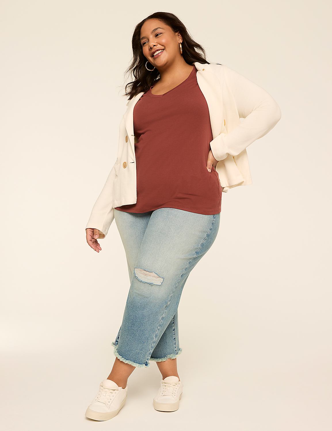 Perfect Sleeve V-Neck Tee Product Image 3