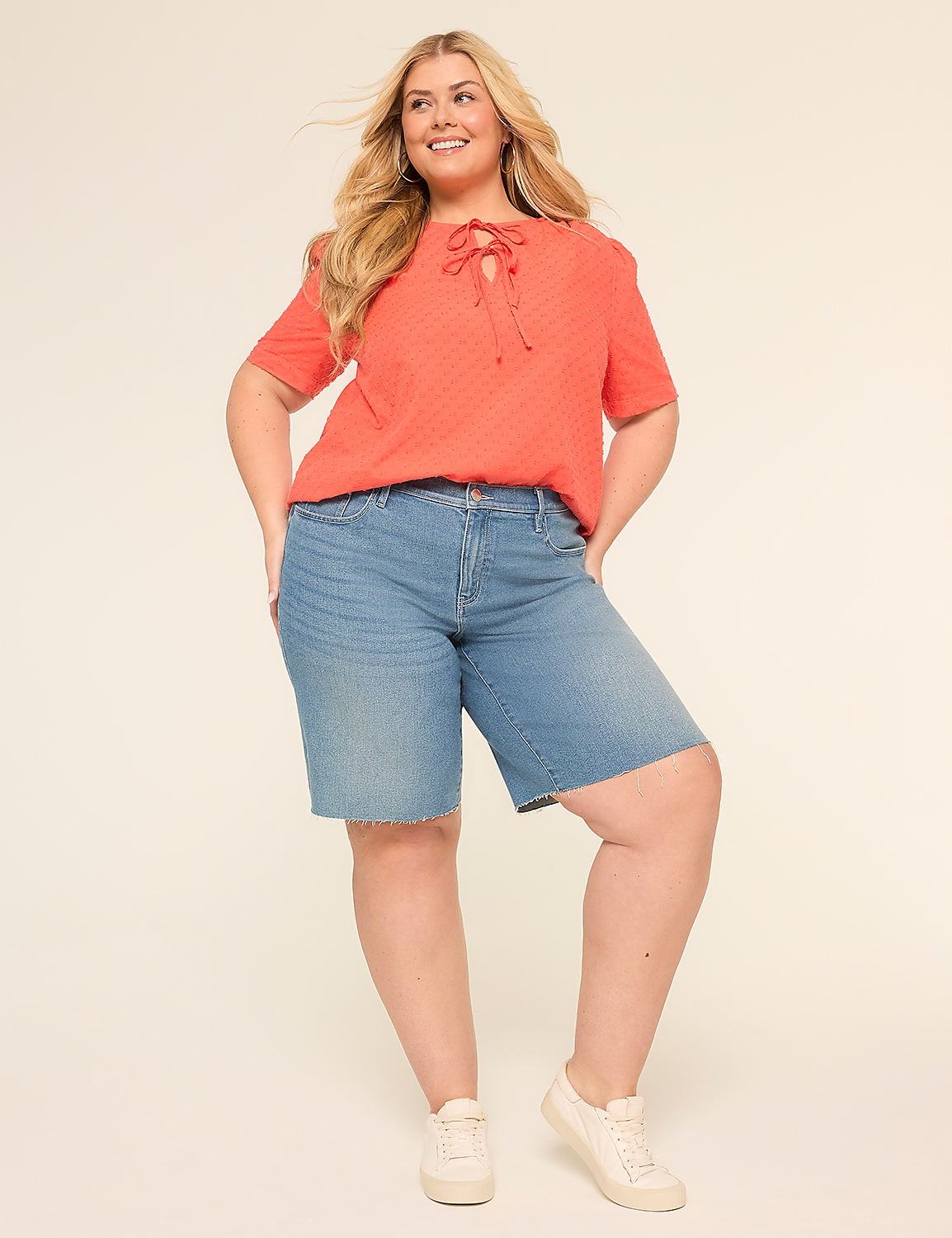 Relaxed 10" Bermuda Short Product Image 3