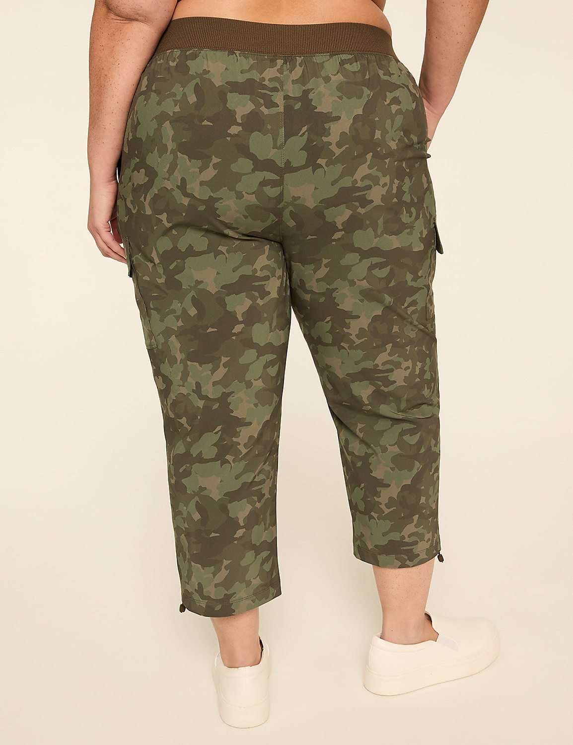 LIVI Stretch Woven Crop Pant Product Image 2