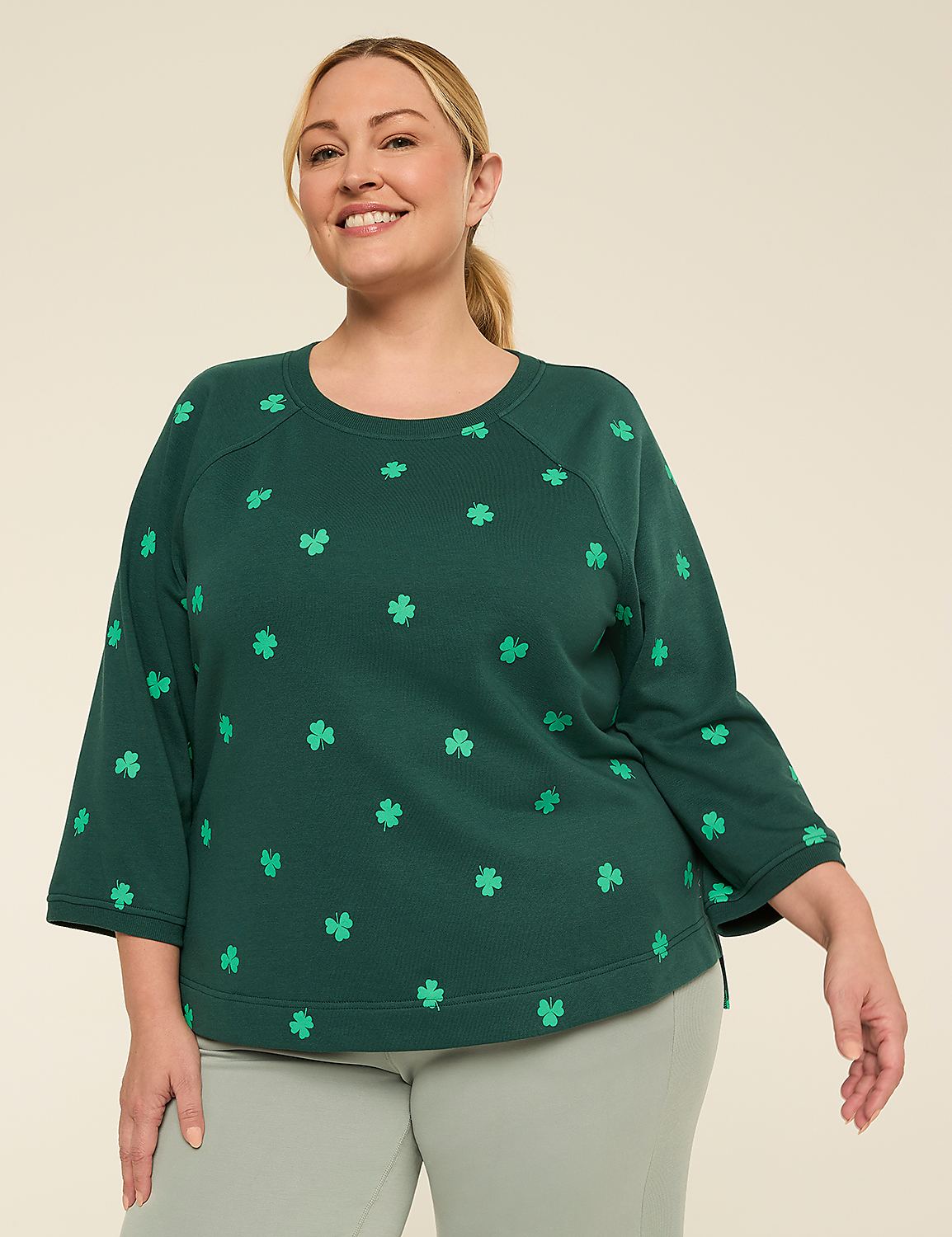 LIVI 3/4-Sleeve Clover Leaf Sweatshirt Product Image 1