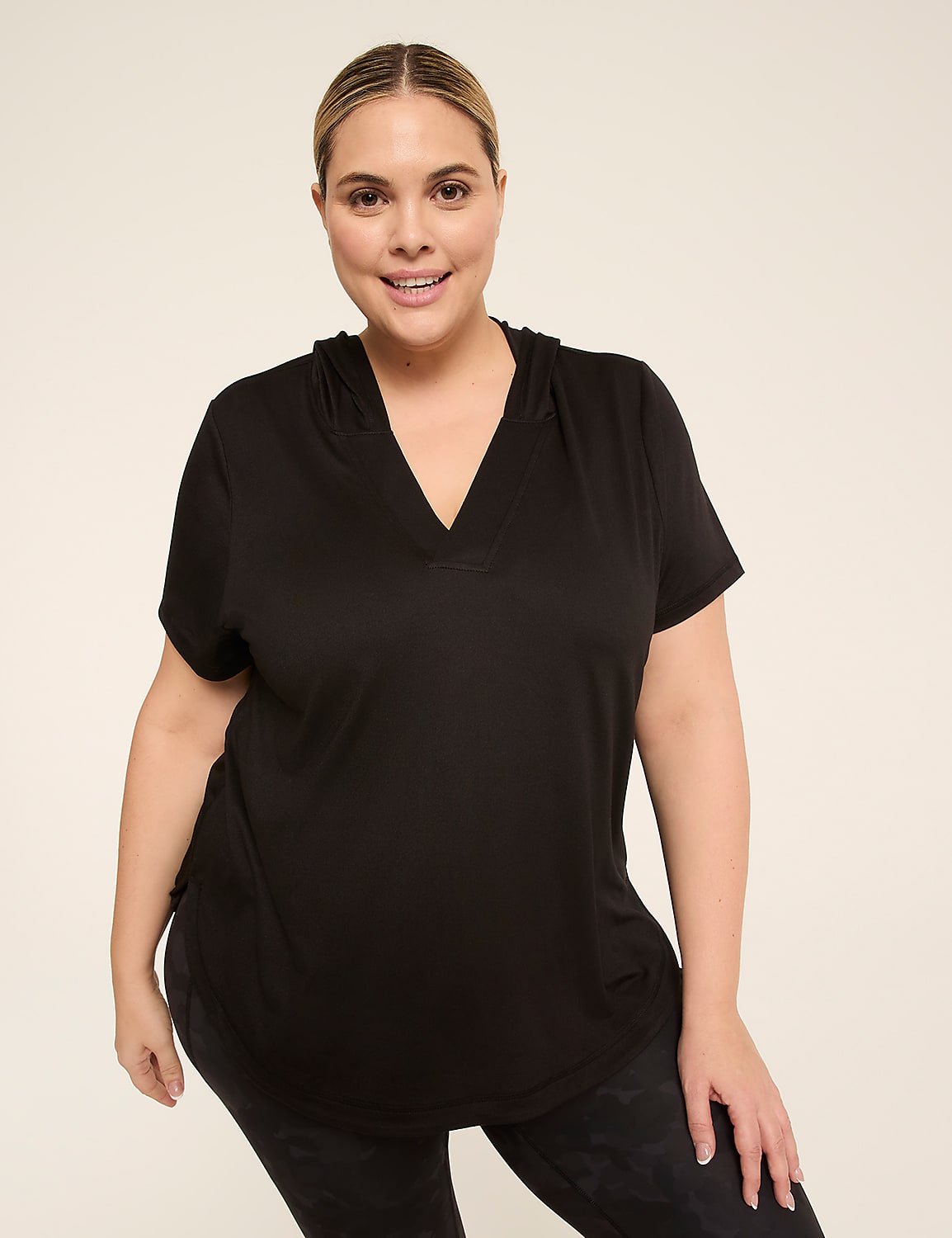 LIVI Soft Short-Sleeve Hoodie Product Image 1