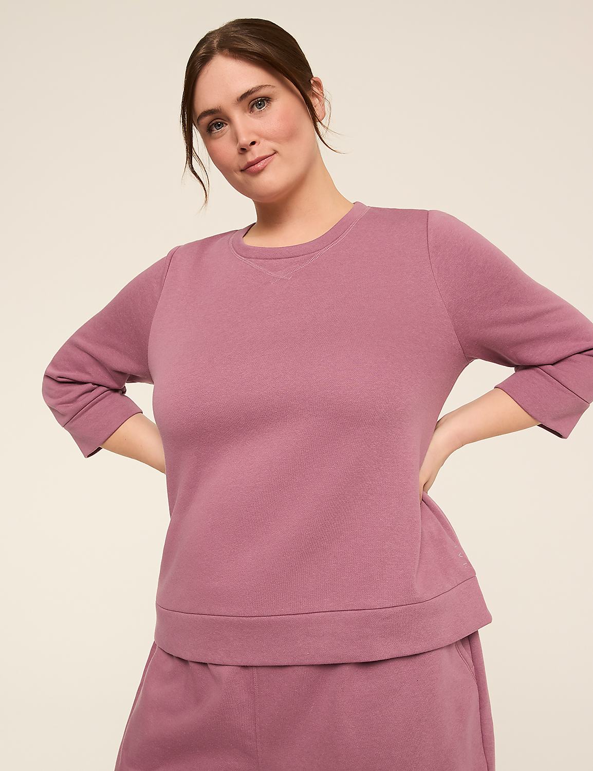 LIVI 3/4-Sleeve Crew-Neck Sweatshirt Product Image 1