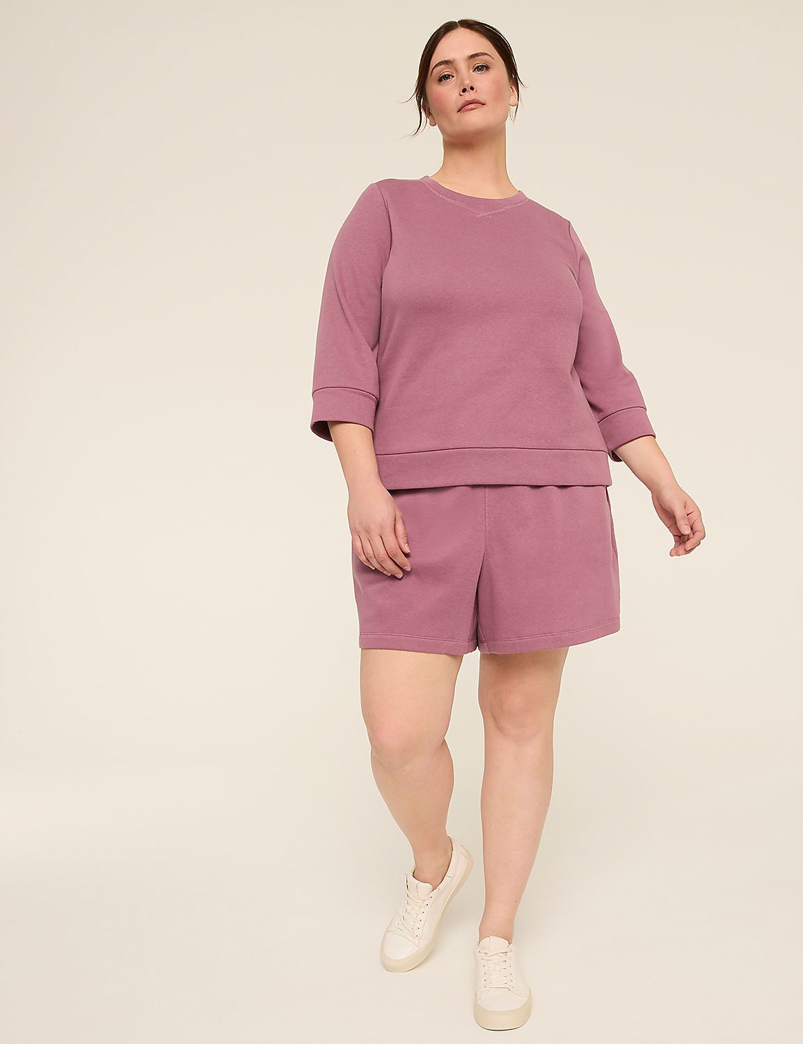 LIVI 3/4-Sleeve Crew-Neck Sweatshirt Product Image 3