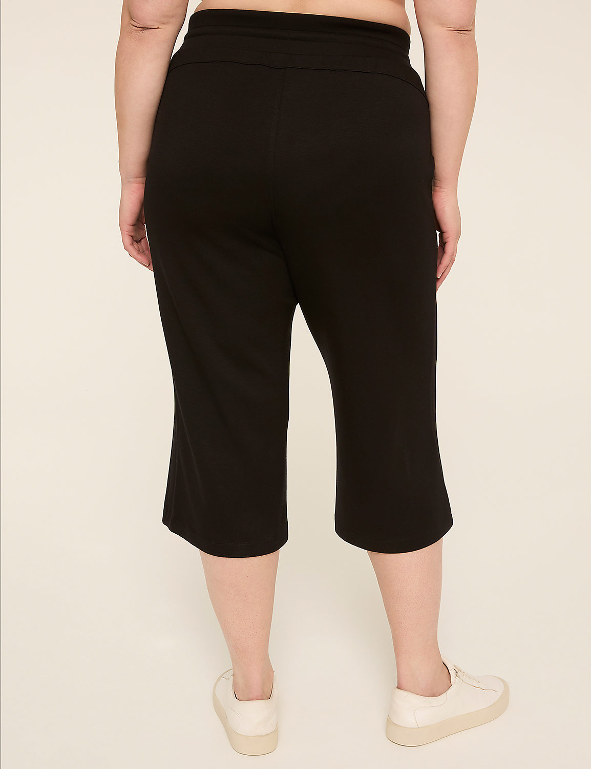LIVI Journey Relaxed Straight Crop Pant Product Image 2