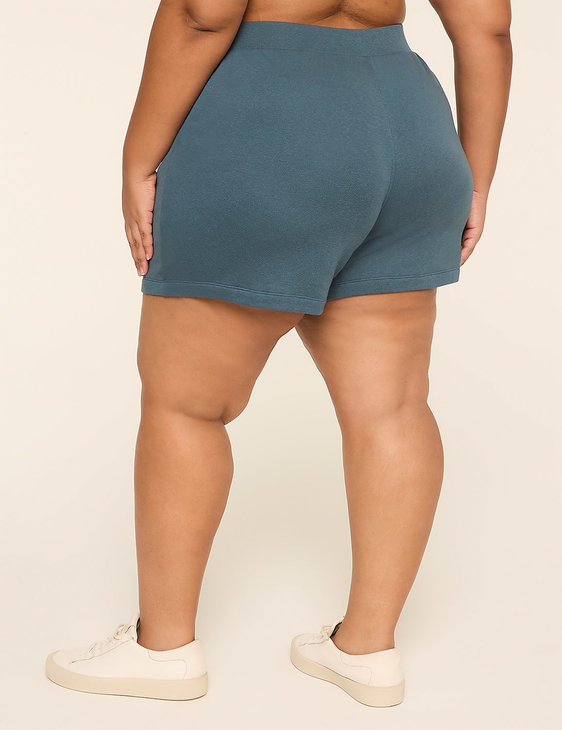 LIVI Knit Short Product Image 2