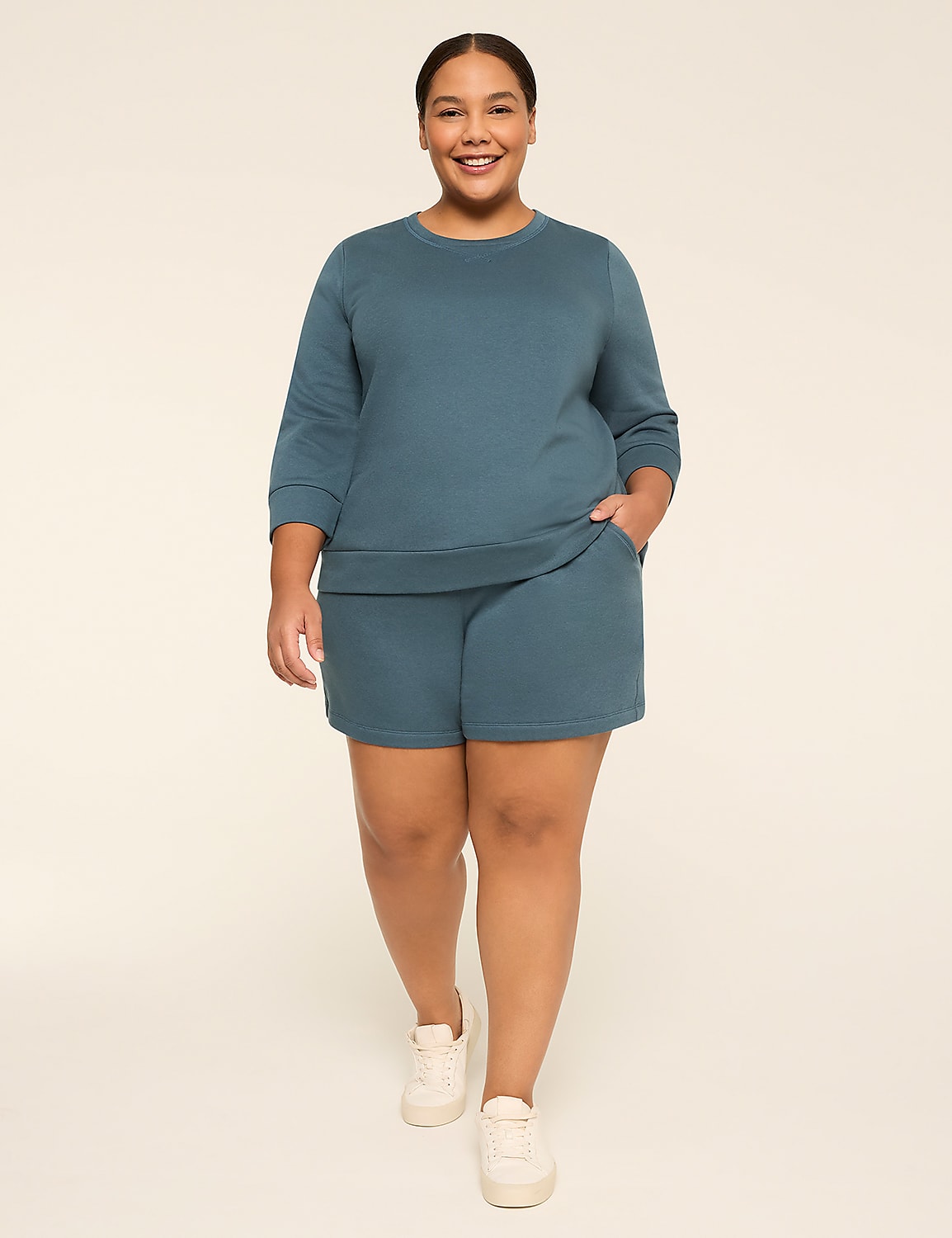 LIVI Knit Short Product Image 3