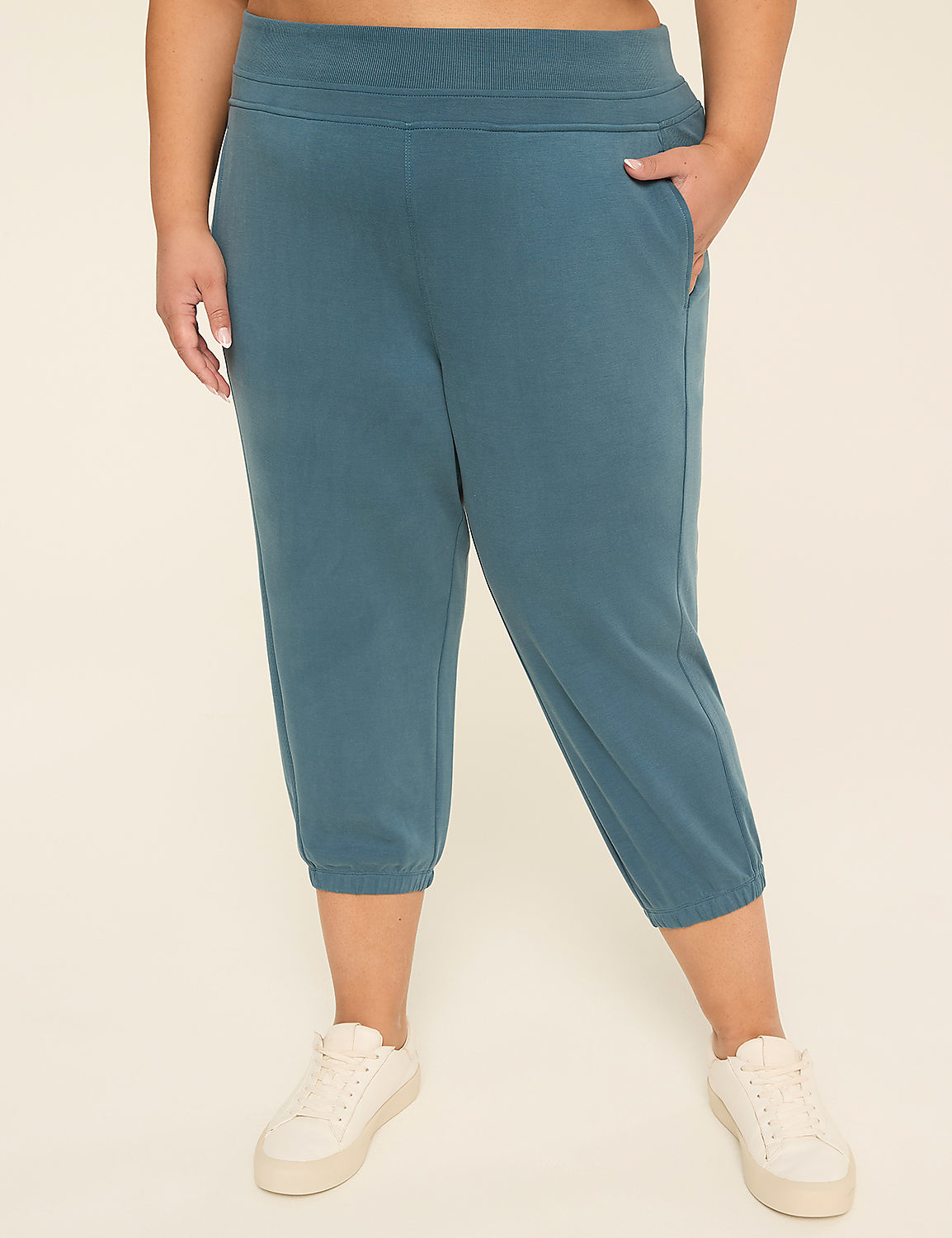 LIVI Journey MId-Rise Capri Jogger Product Image 1