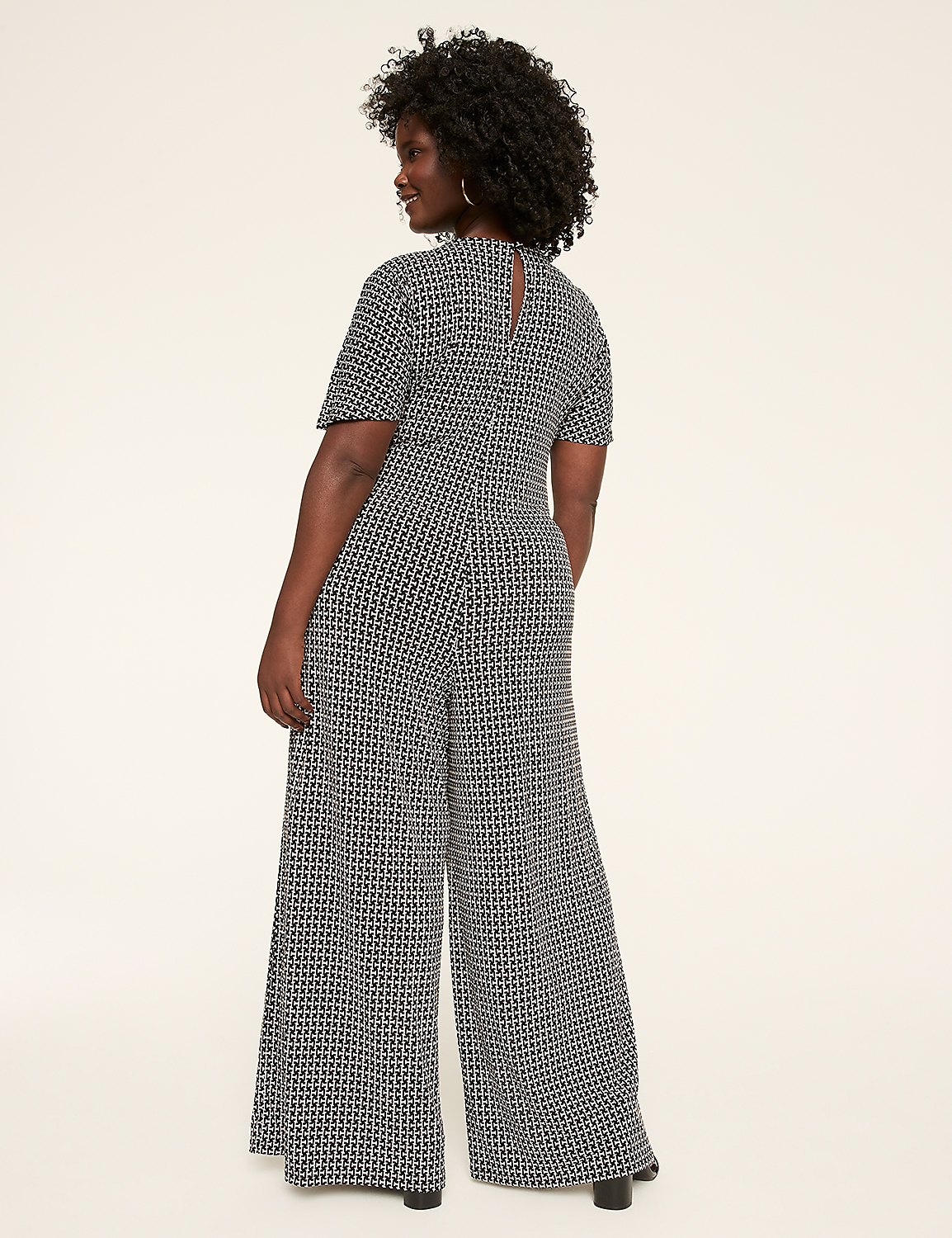 Short-Sleeve Twist Front Jumpsuit Product Image 2
