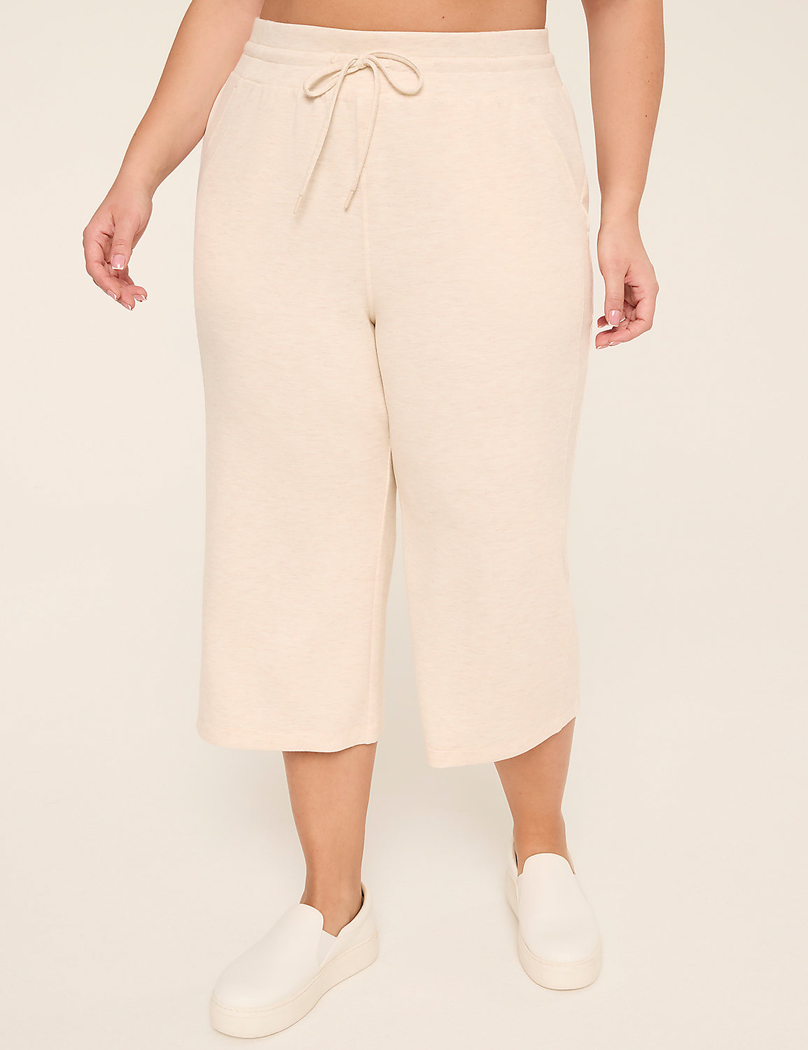 LIVI Journey Relaxed Straight Crop Pant Product Image 1