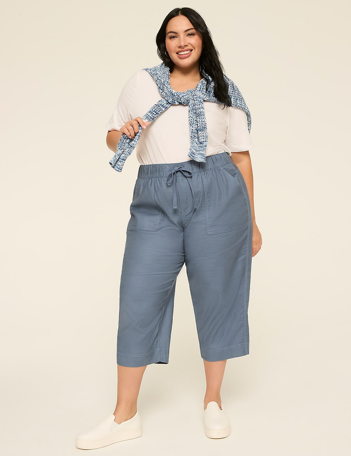 Slub Pull-On Capri Pant Product Image 3