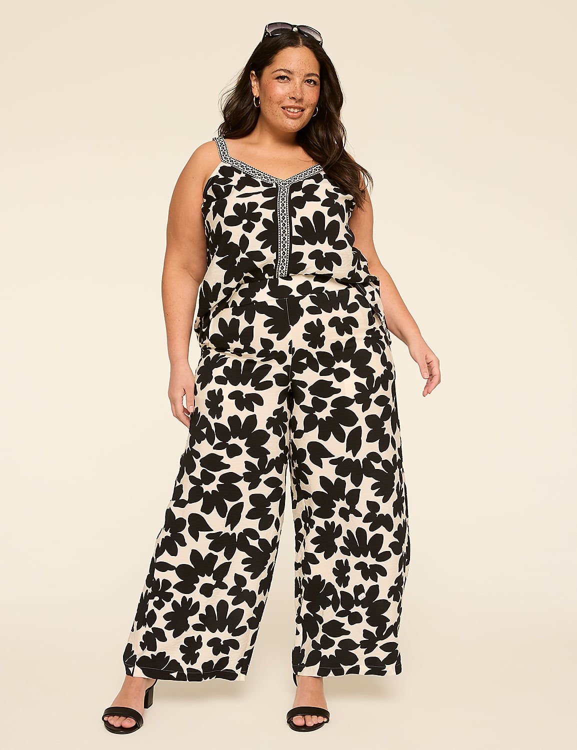 Wide Leg Pant Product Image 3