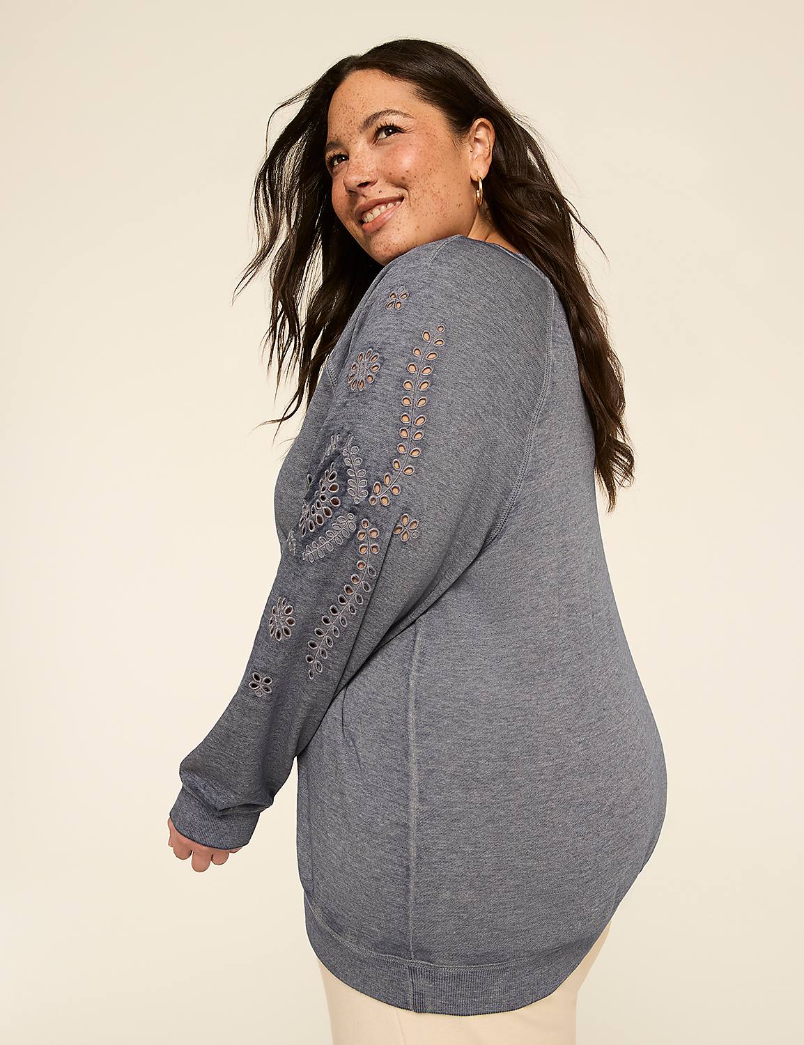 Long-Sleeve Crew-Neck Sweatshirt Product Image 2