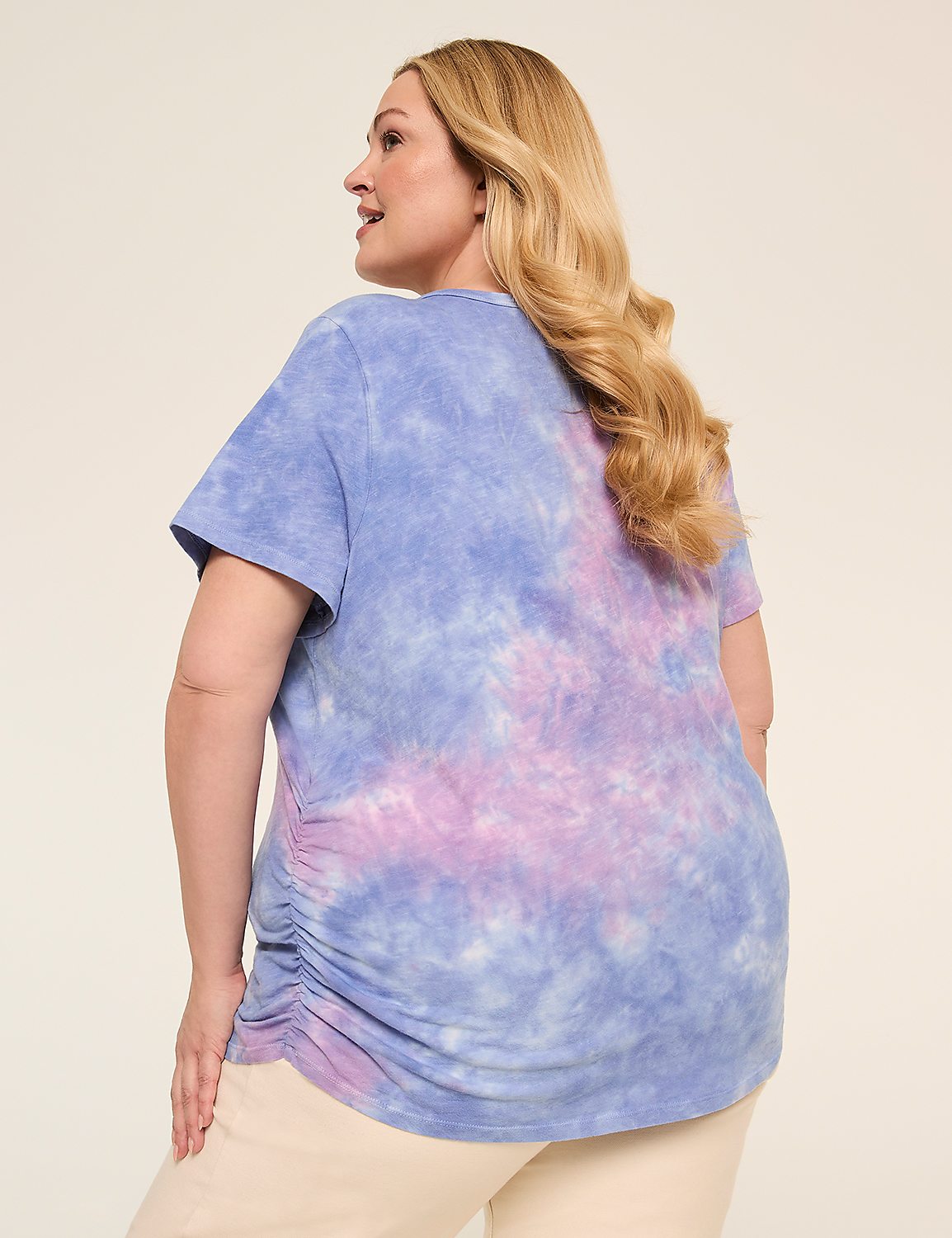 Short-Sleeve V-Neck Side-Ruched Tee Product Image 2