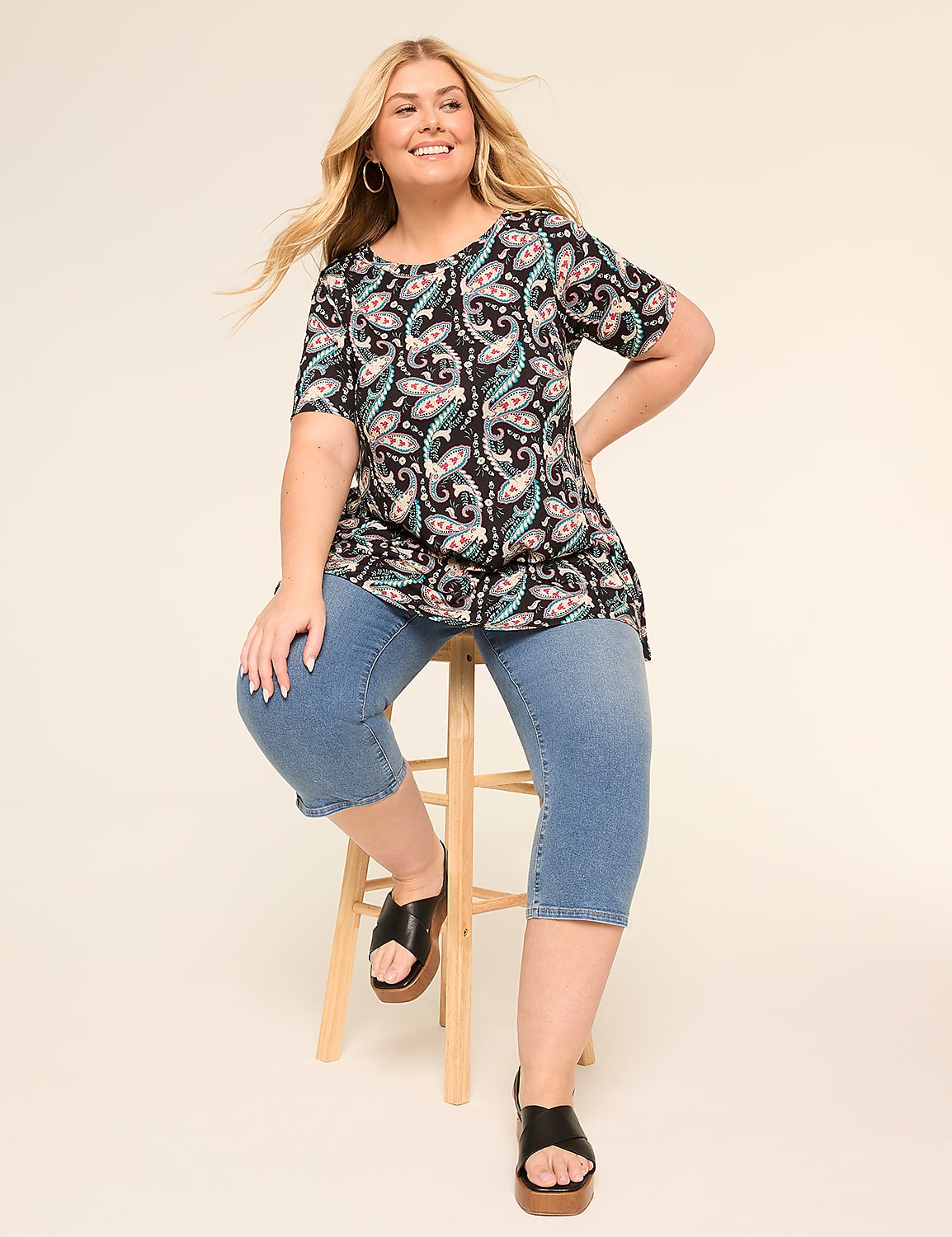 Perfect Sleeve Swing Boatneck Tee Product Image 3