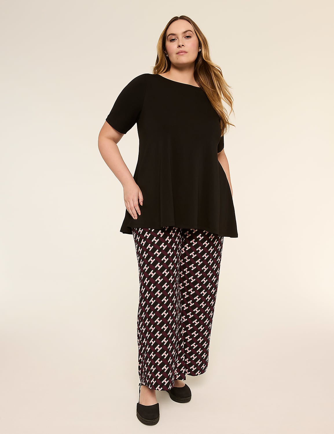 Perfect Sleeve Swing Boatneck Tee Product Image 3