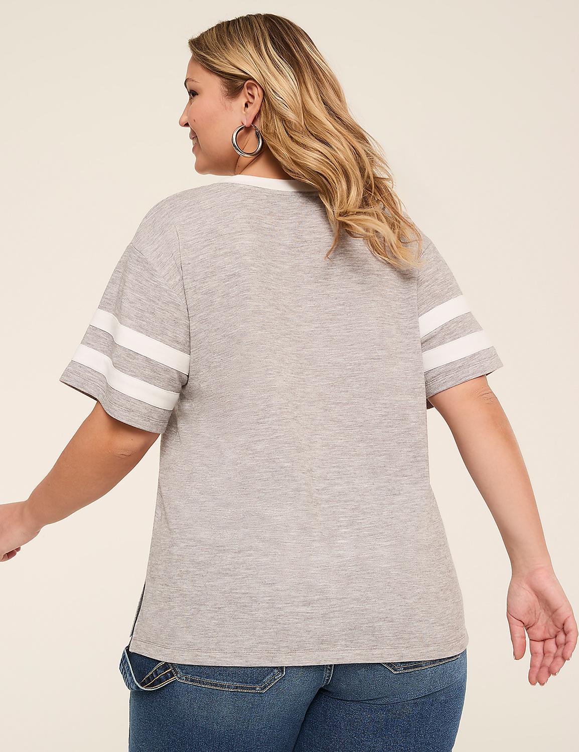 Short-Sleeve V-Neck Striped Tee Product Image 2