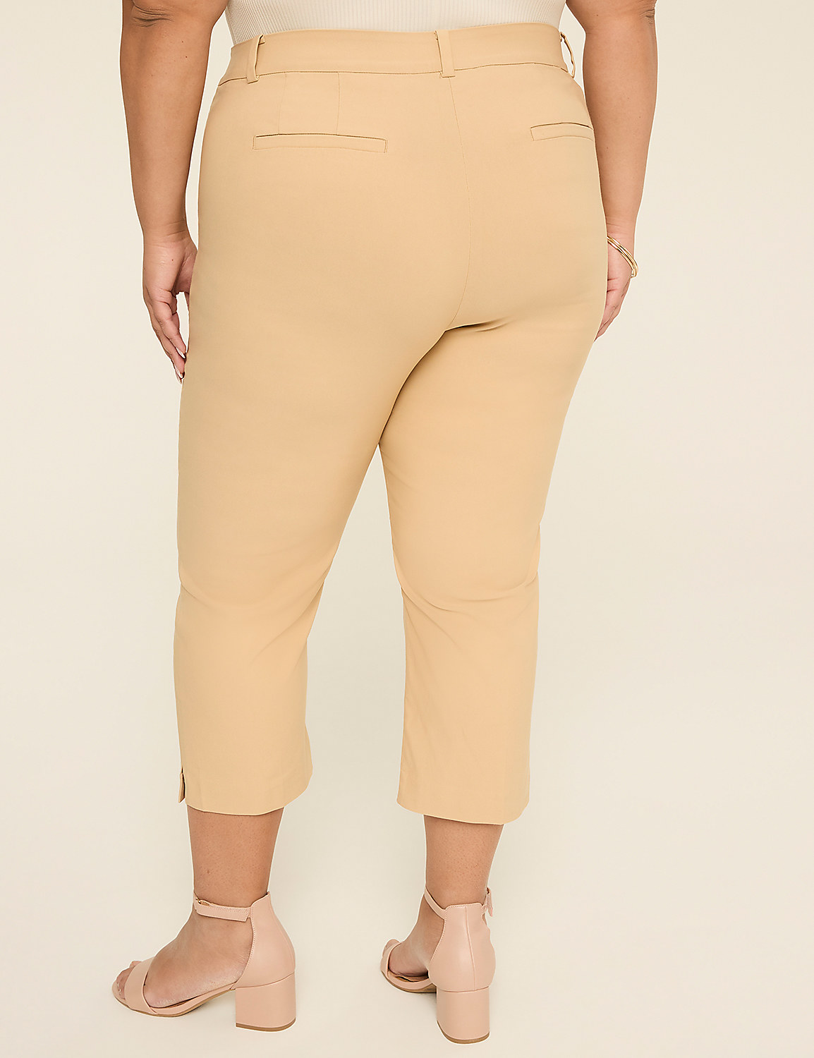 4-Season Slim Capri Product Image 2