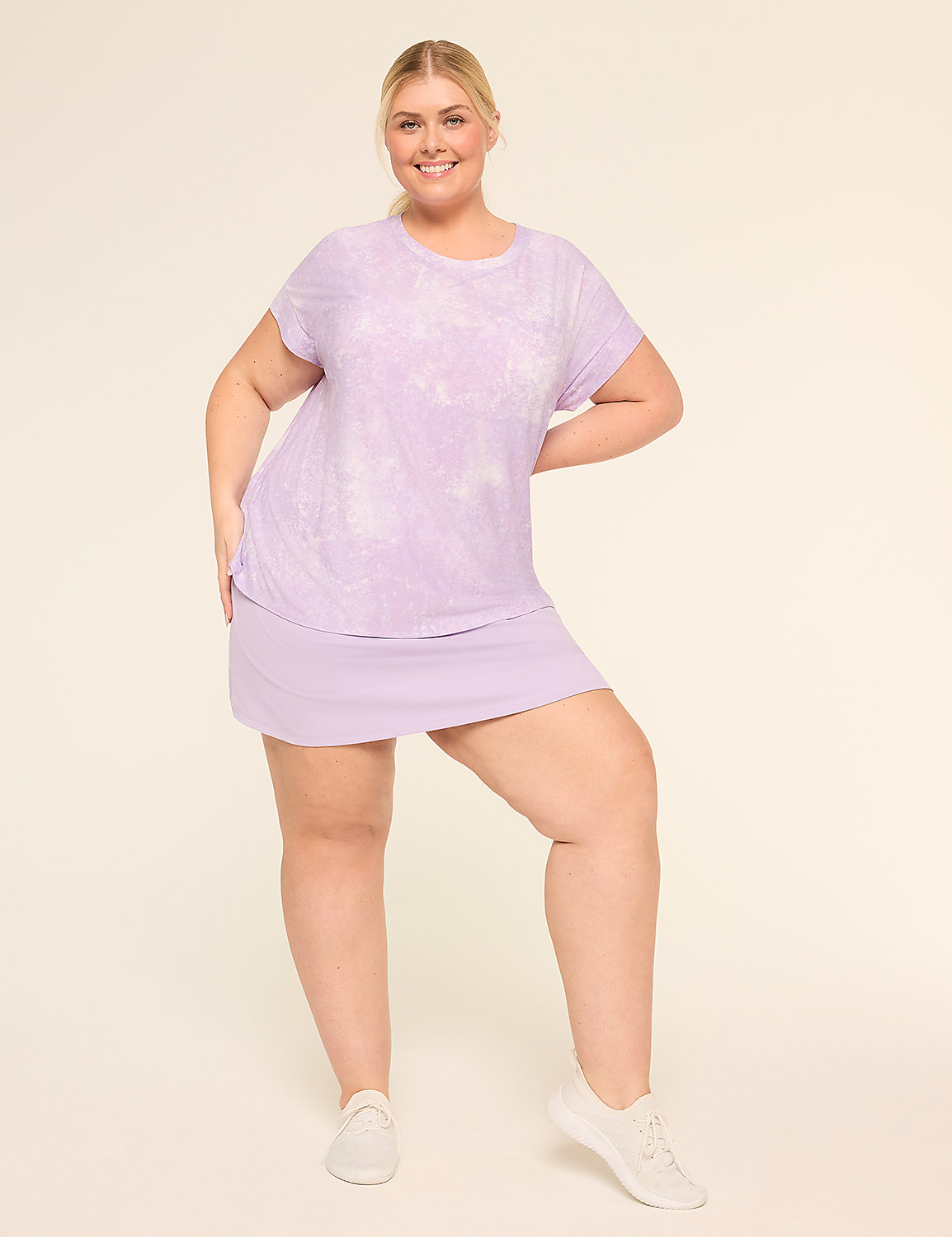 LIVI Soft Short-Sleeve Crew-Neck Tee Product Image 3