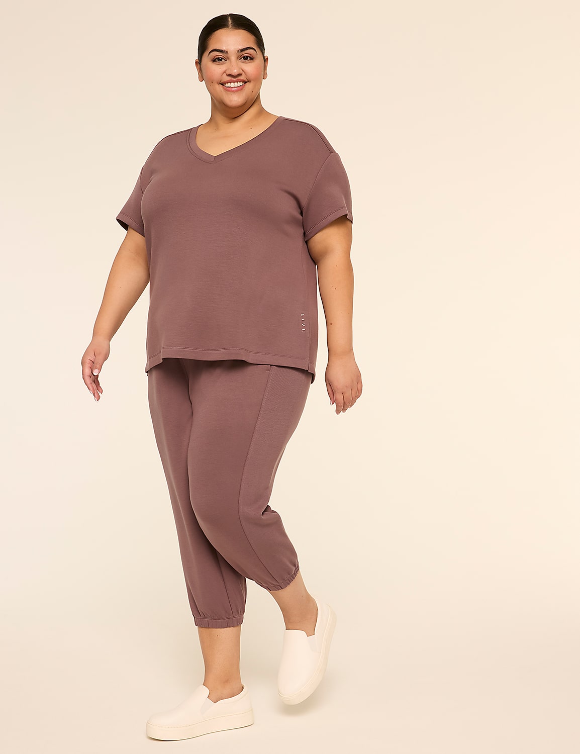 LIVI Journey Capri Jogger Product Image 3