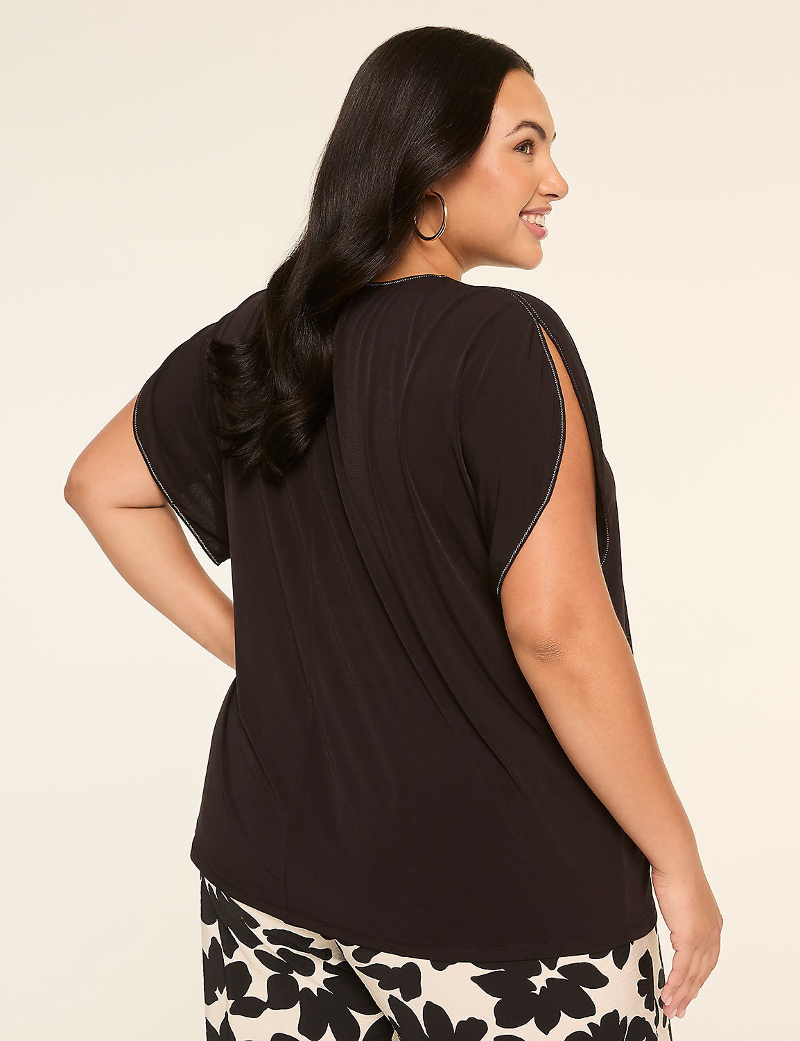 Split-Sleeve Keyhole Top Product Image 2