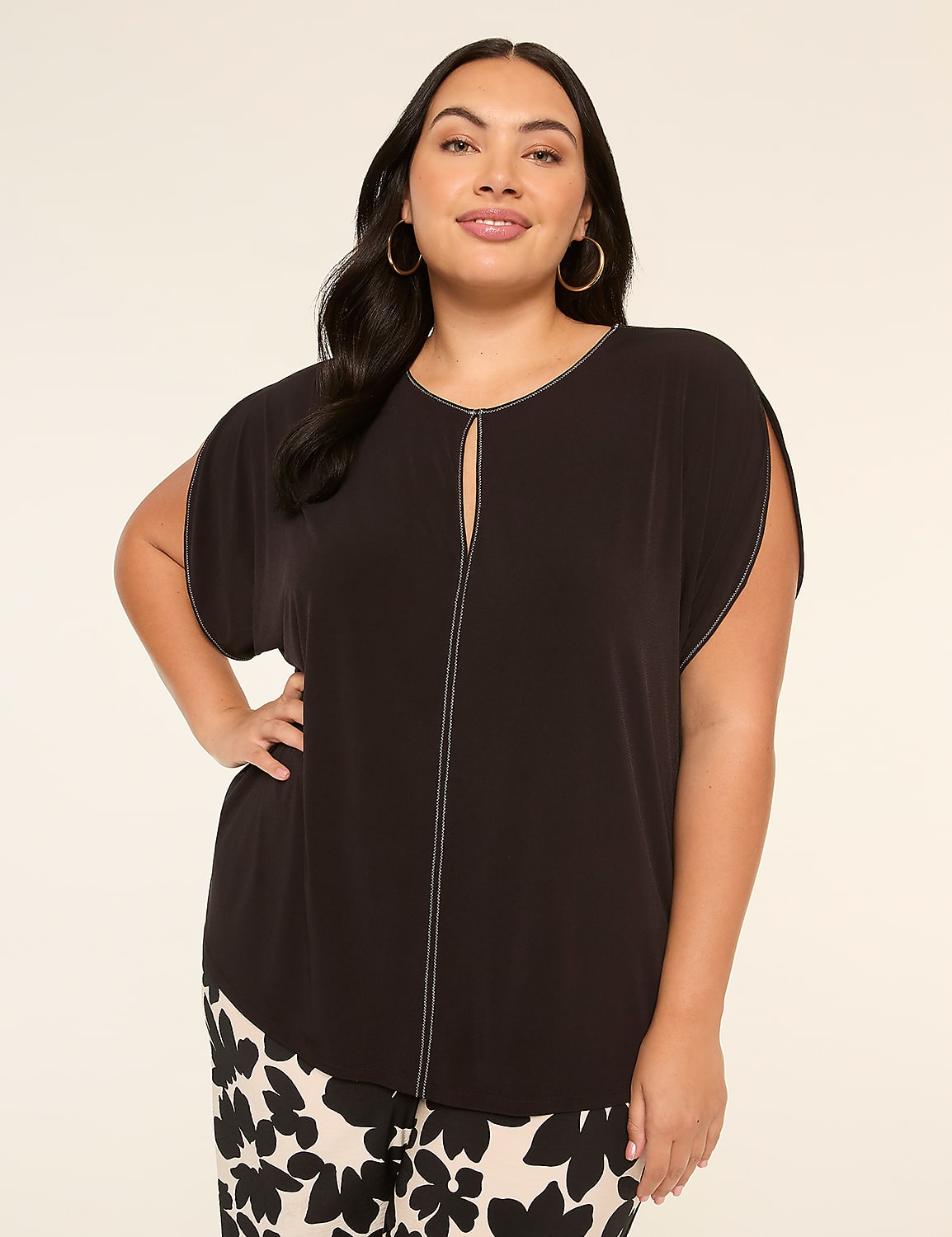 Split-Sleeve Keyhole Top Product Image 1