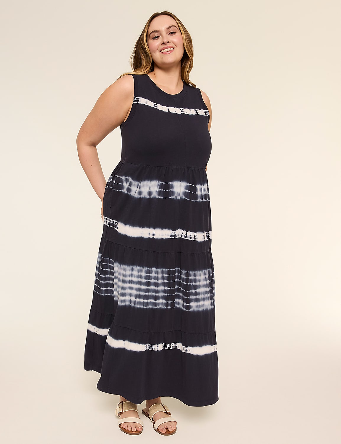 Crew-Neck Tiered Maxi Dress Product Image 1