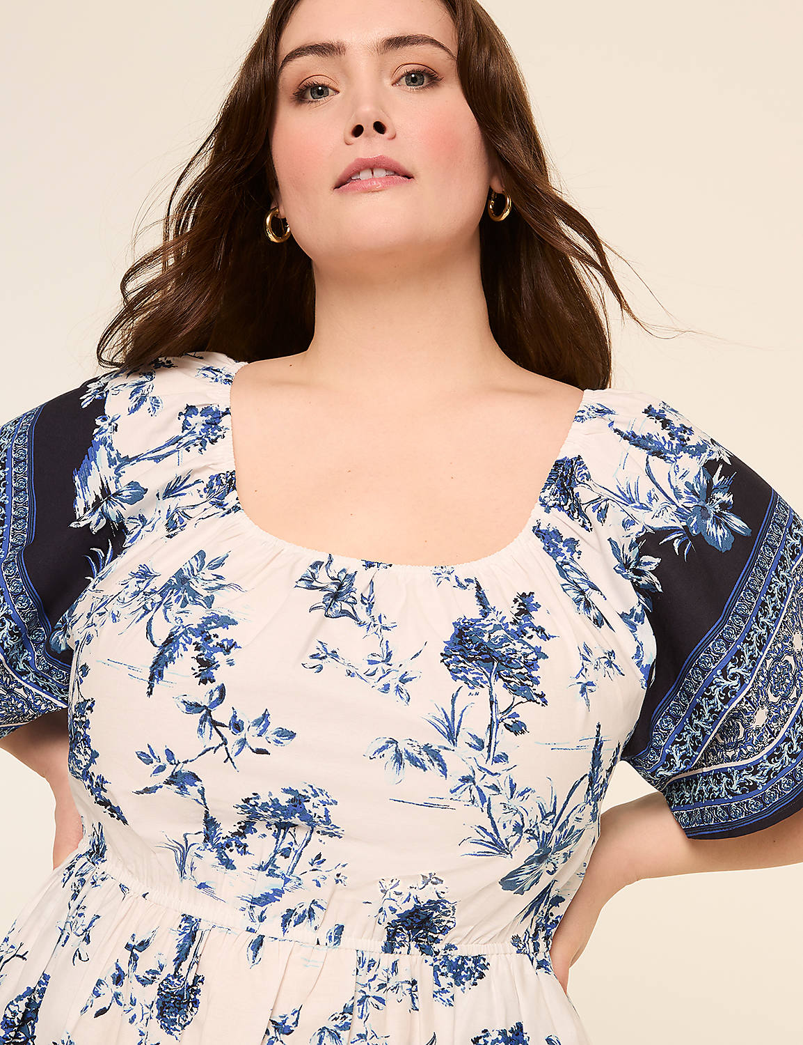 Square-Neck Tiered Midi Dress Product Image 3
