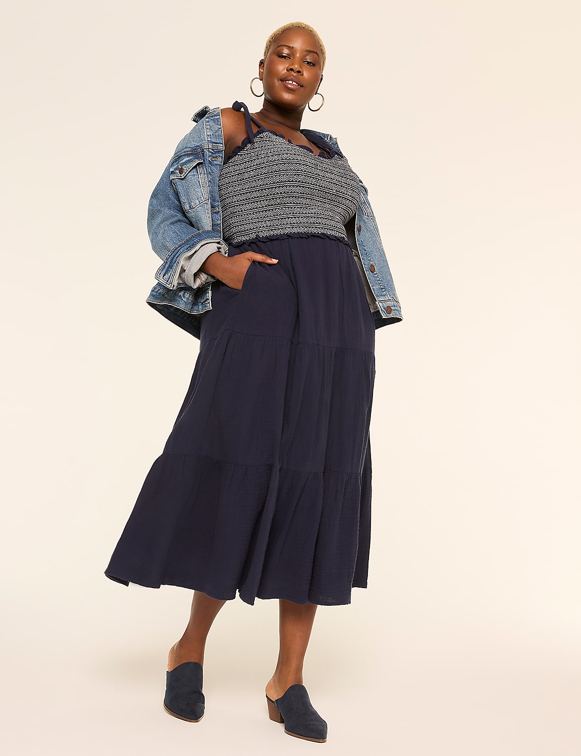 Tie-Strap Smocked-Bodice Maxi Dress Product Image 4