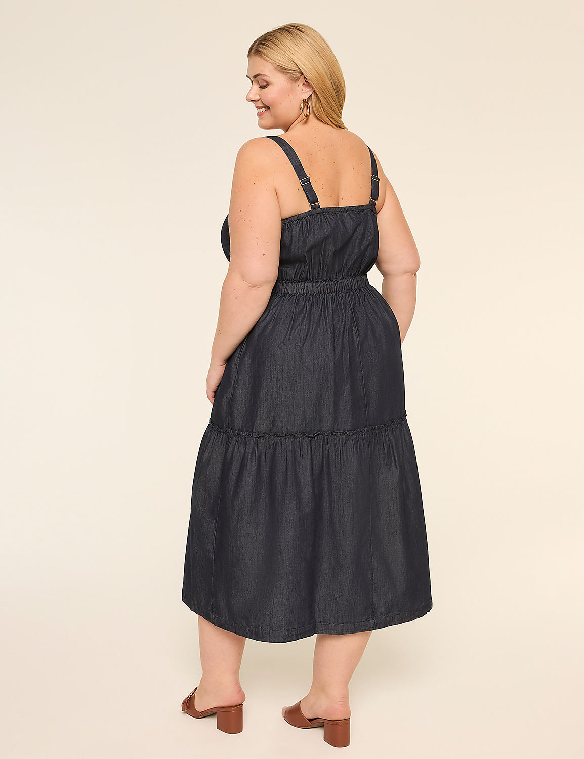 V-Neck Tie-Waist Tiered Maxi Dress Product Image 2