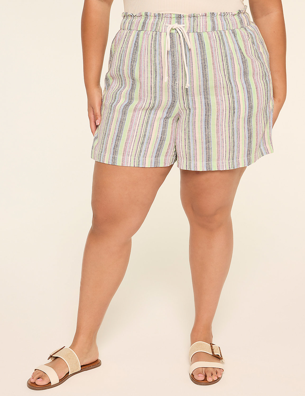 Linen-Blend Relaxed Pull-On 5.5&rdquo; Short Product Image 1