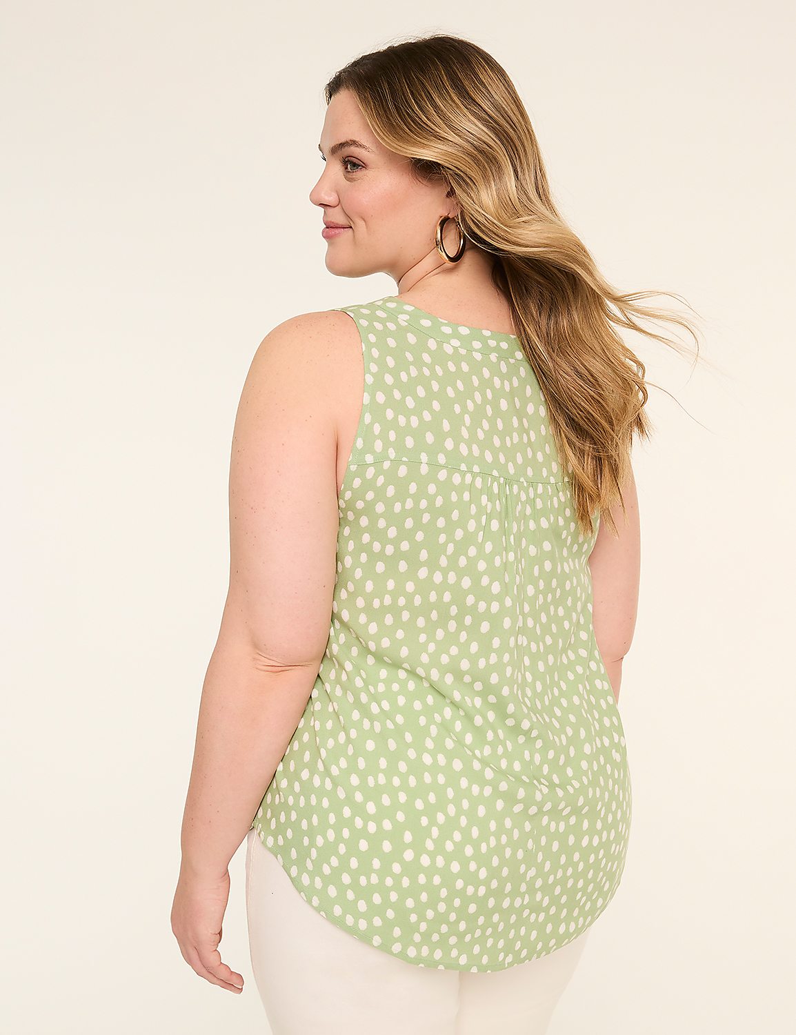 V-Neck Tank Product Image 2