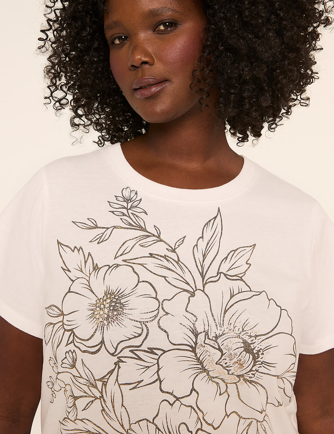 Flower Outline Graphic Tee Product Image 4