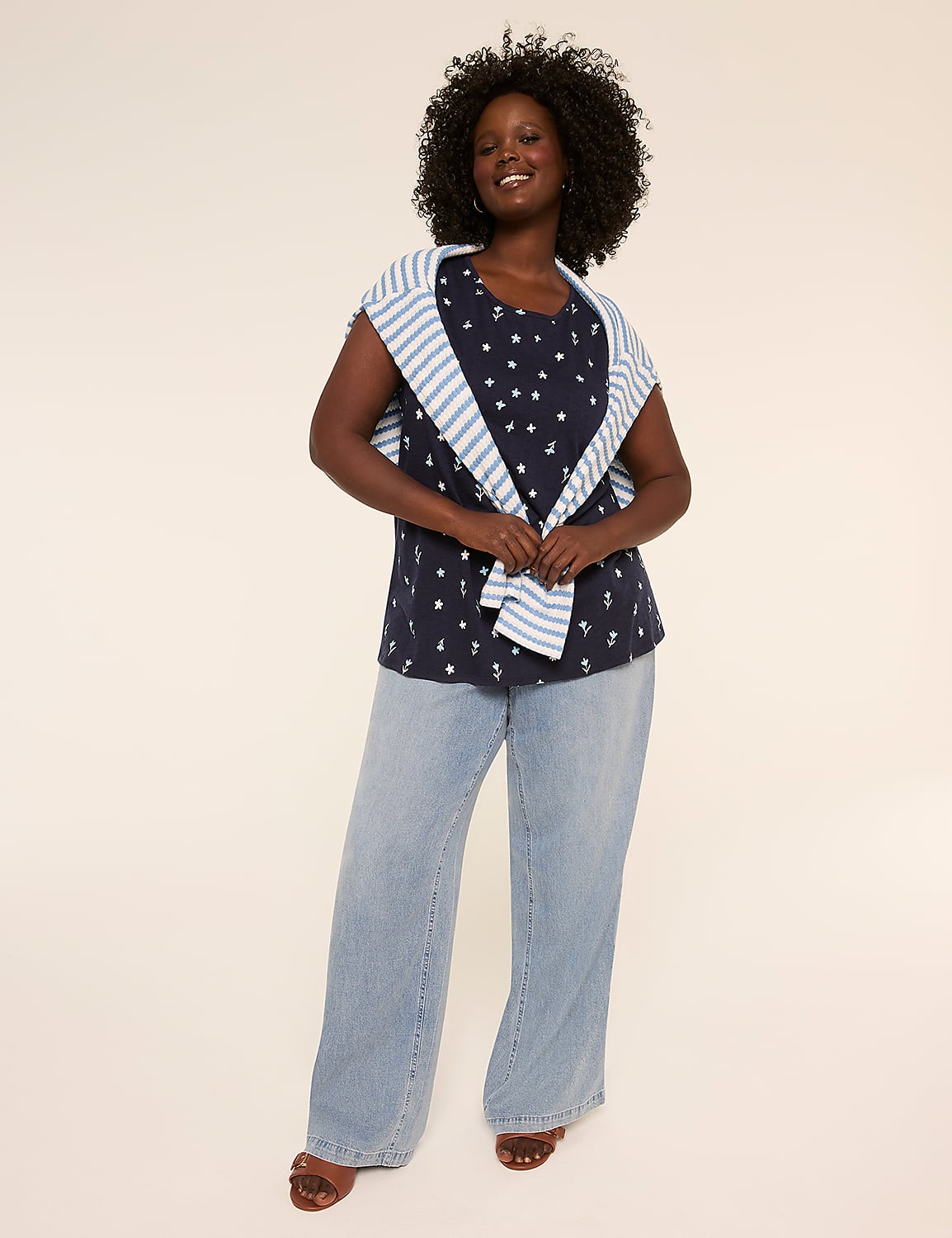 Crew-Neck Tank Product Image 3