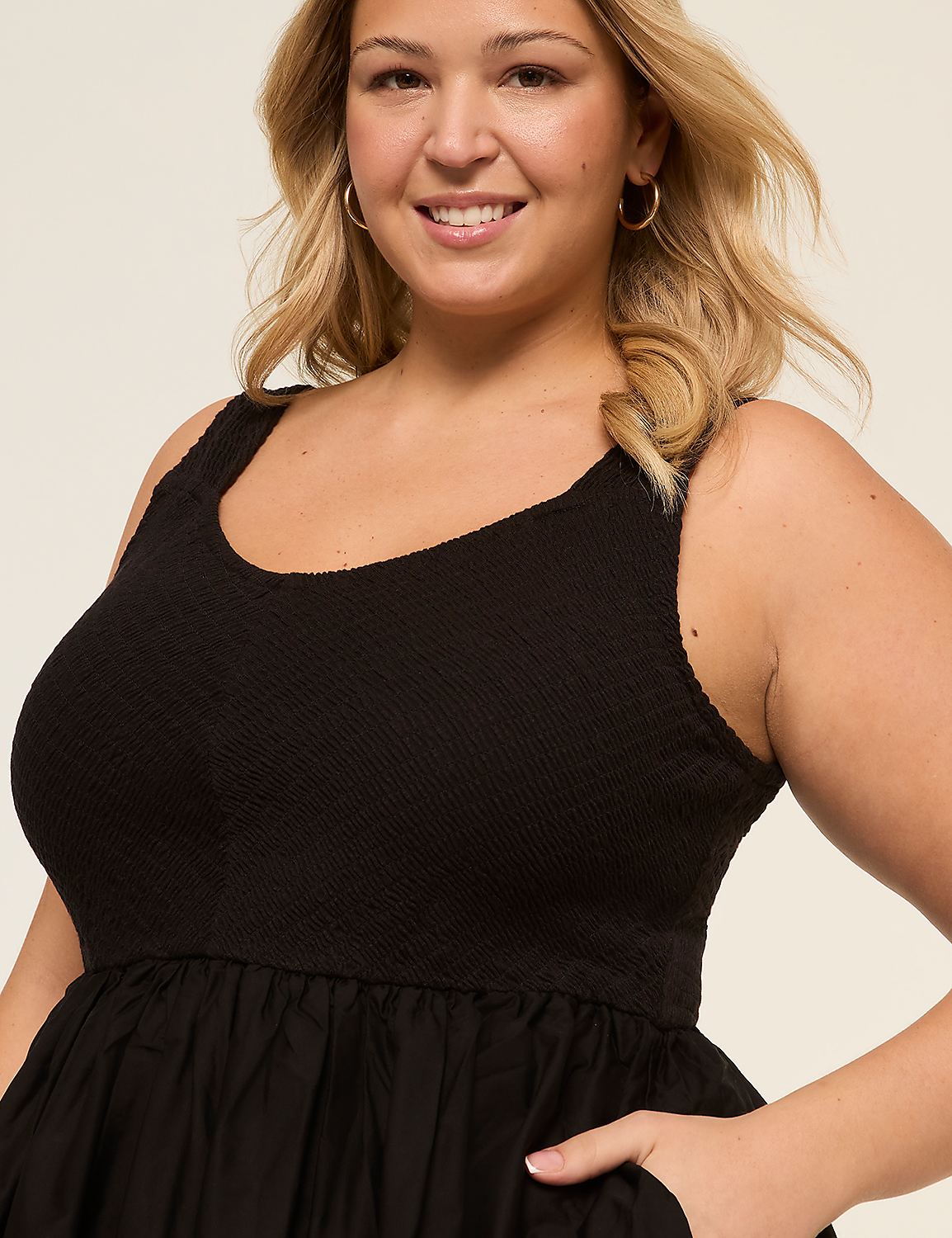 V-Neck Smocked-Bodice Midi Dress Product Image 3