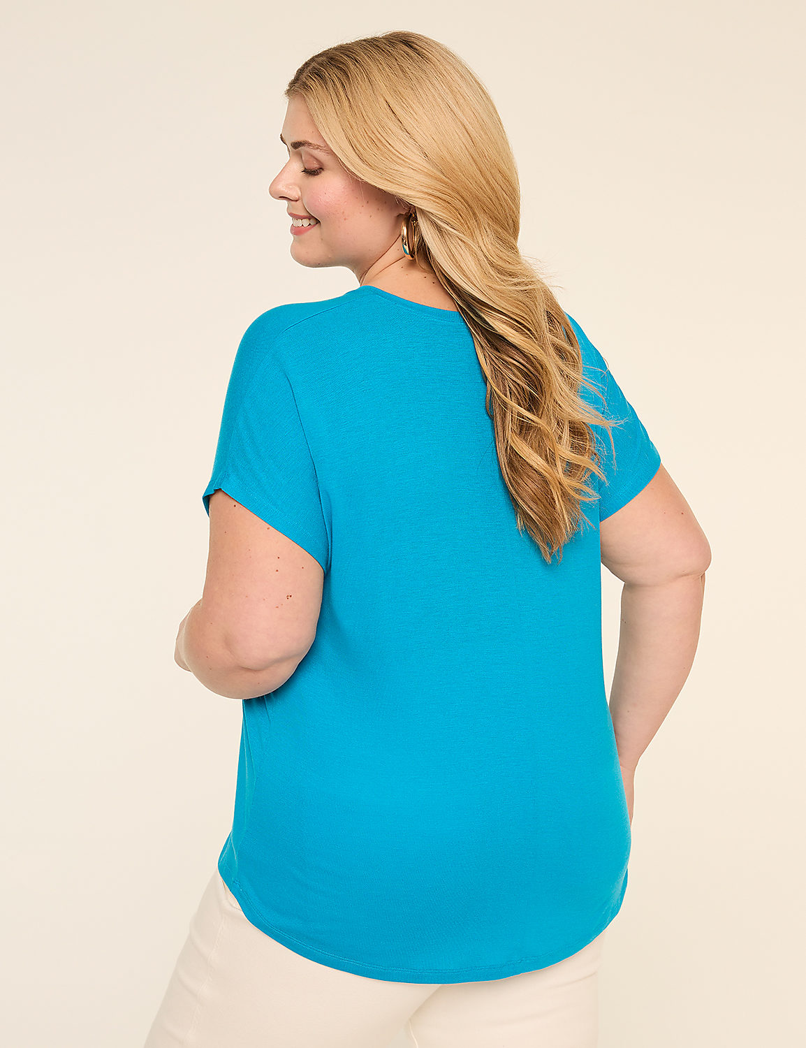 EveryWear Brushed V-Neck Tee Product Image 2