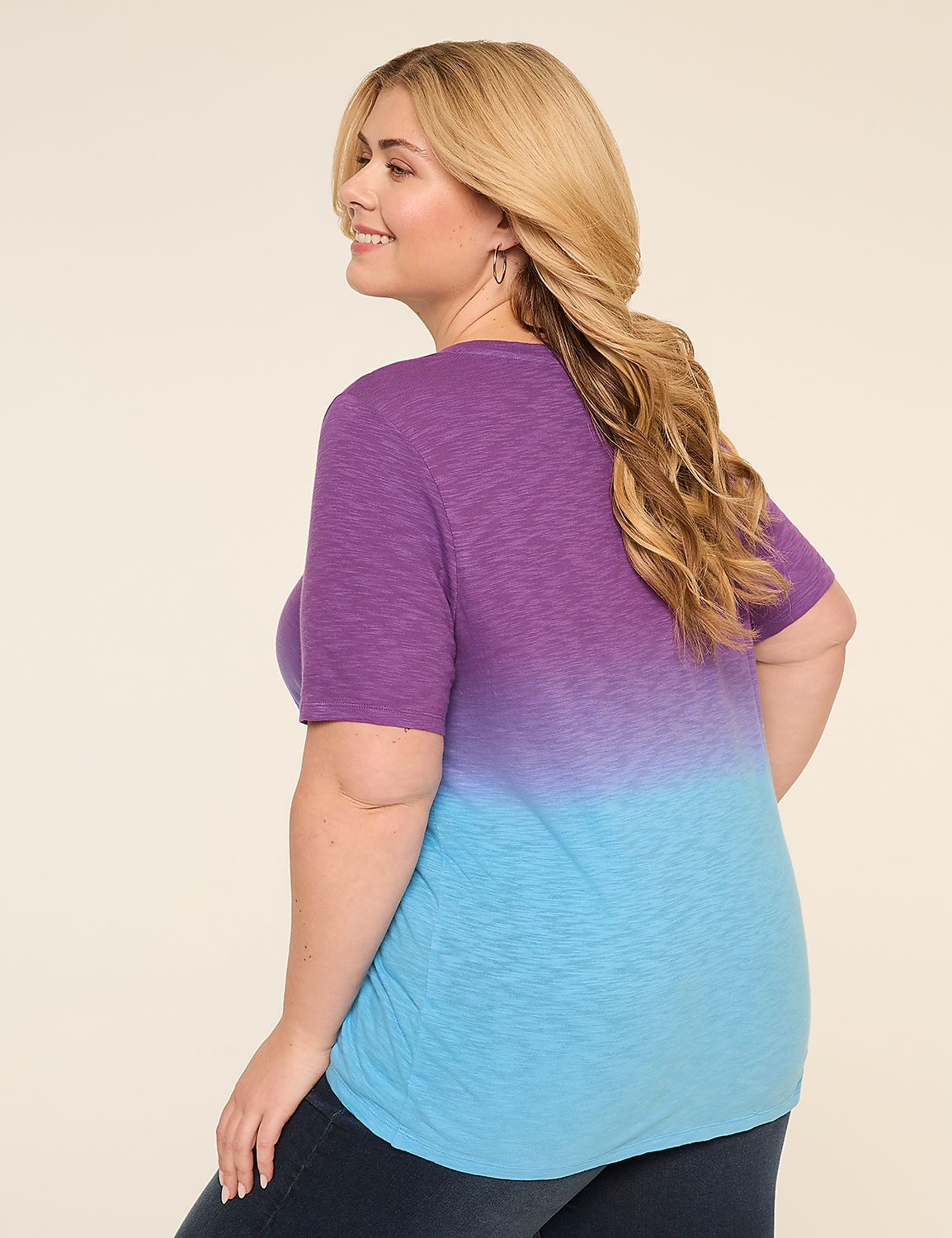 Perfect Sleeve V-Neck Tee Product Image 2